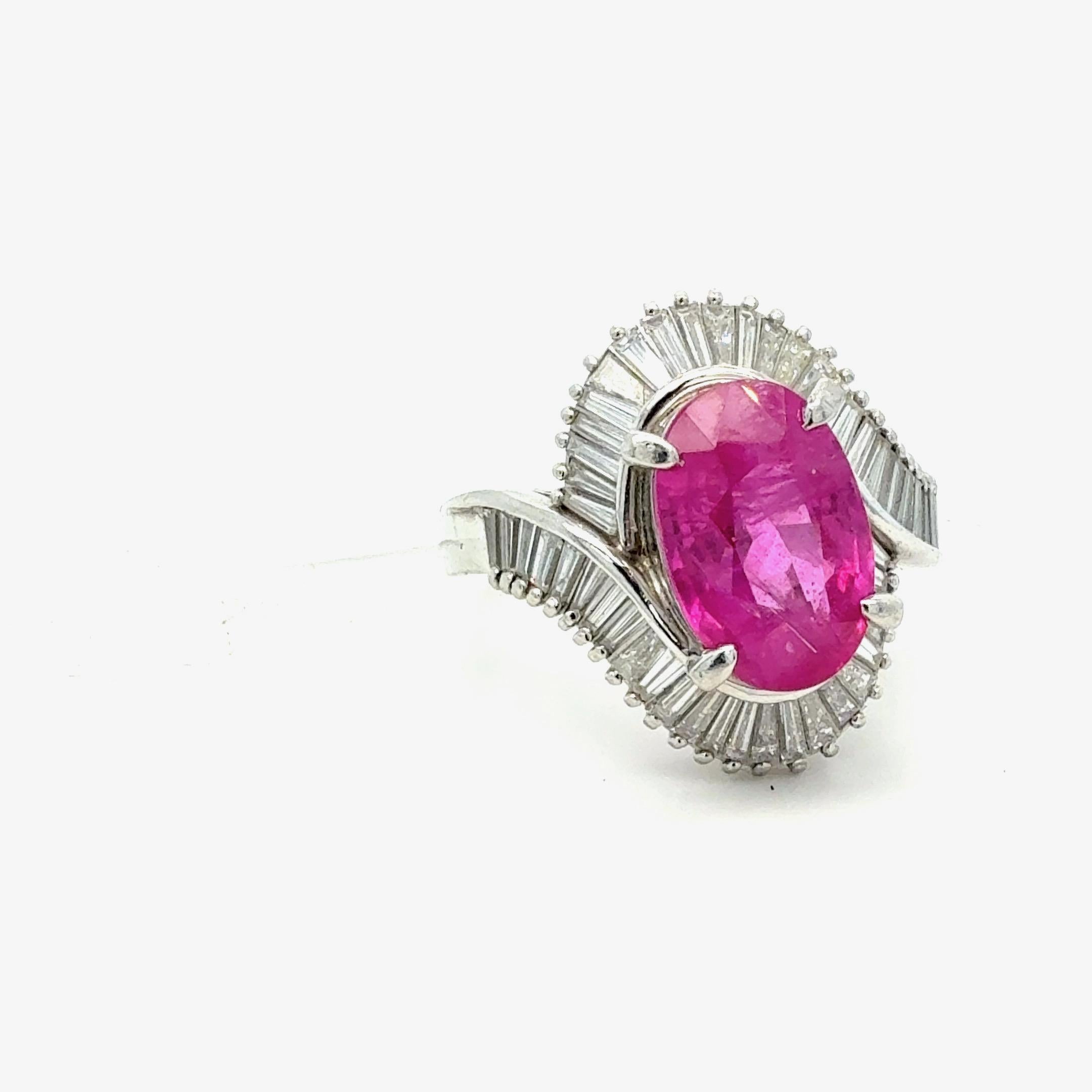 Taille ovale Bora & Co Bague 5,78ct rubis et diamant naturel en vente