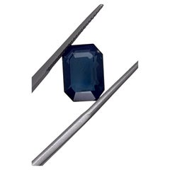 BORA & CO Exceptional 7.60 Carat Kashmir Sapphire — No Heat AGL & Gübelin BORA & CO Exceptional 7.60 Carat Kashmir Sapphire — No Heat AGL & Gübelin