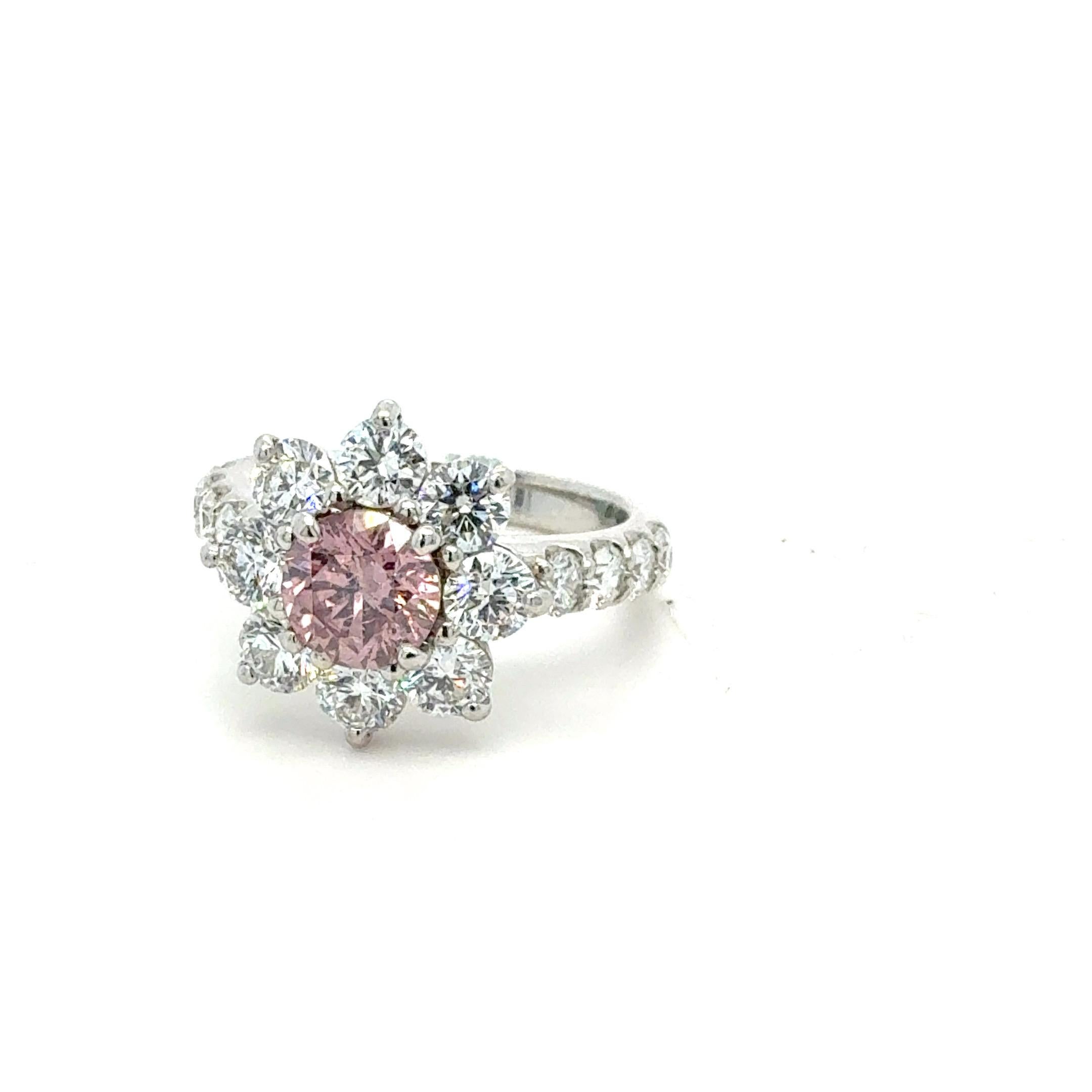 Bora & Co Bague en diamant certifié GIA de 0,83ct rose intense et naturel Excellent état - En vente à New York, NY