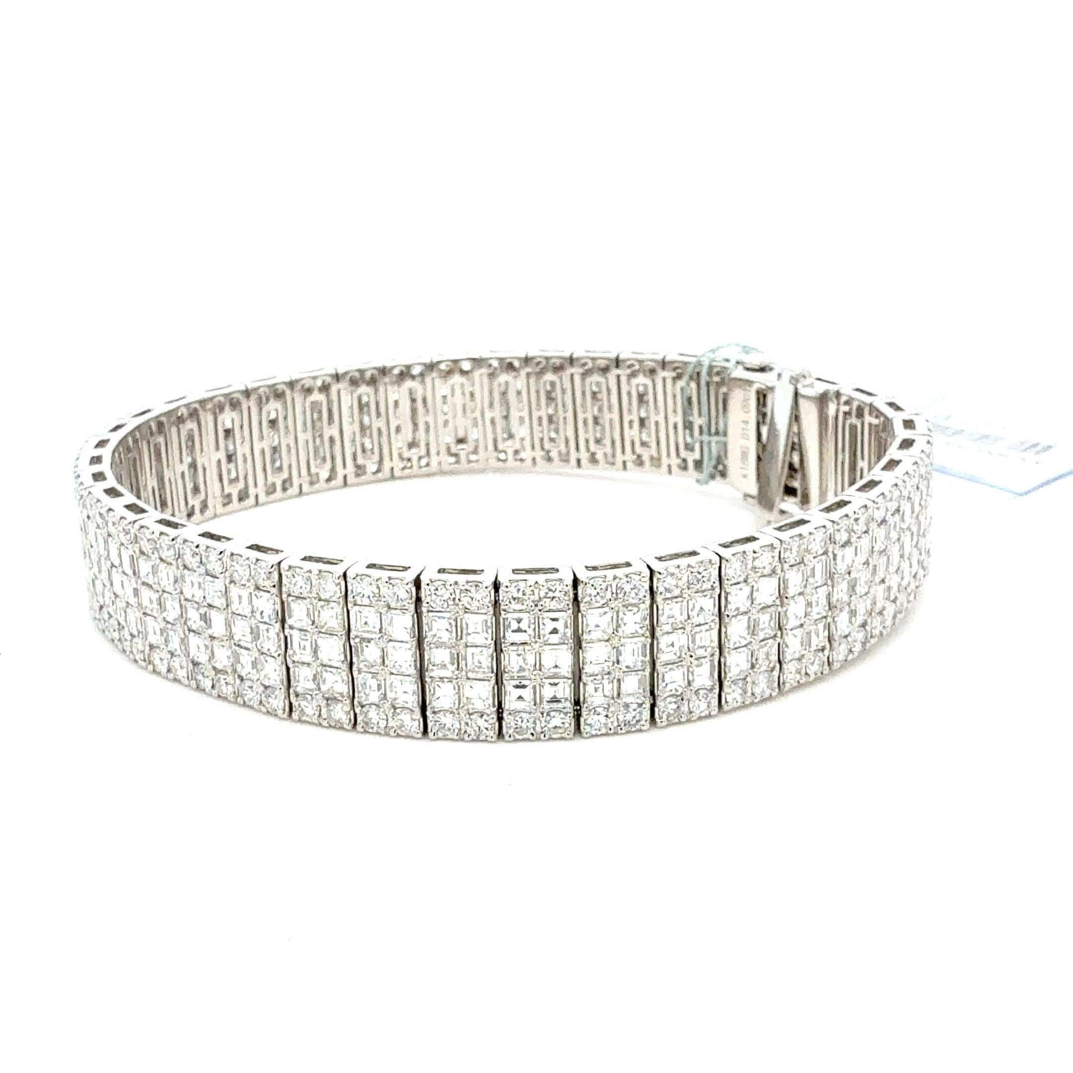Bora & Co Unsichtbare Illusion Diamant-Armband mit Prinzessinnenschliff im Zustand „Neu“ im Angebot in New York, NY