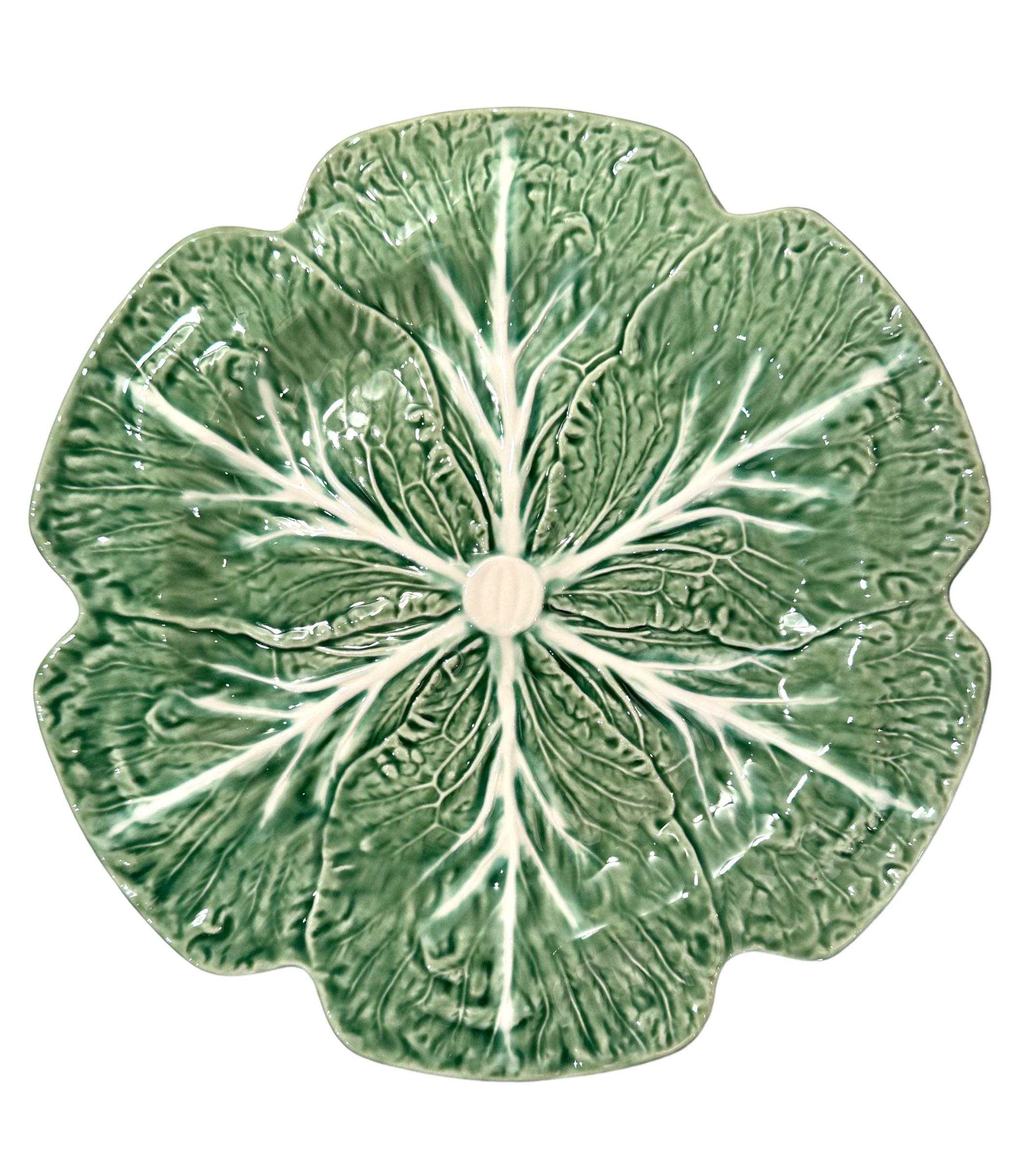 Bordallo Pinhelro Lettuce Blattteller mit Blättern (Portugiesisch) im Angebot