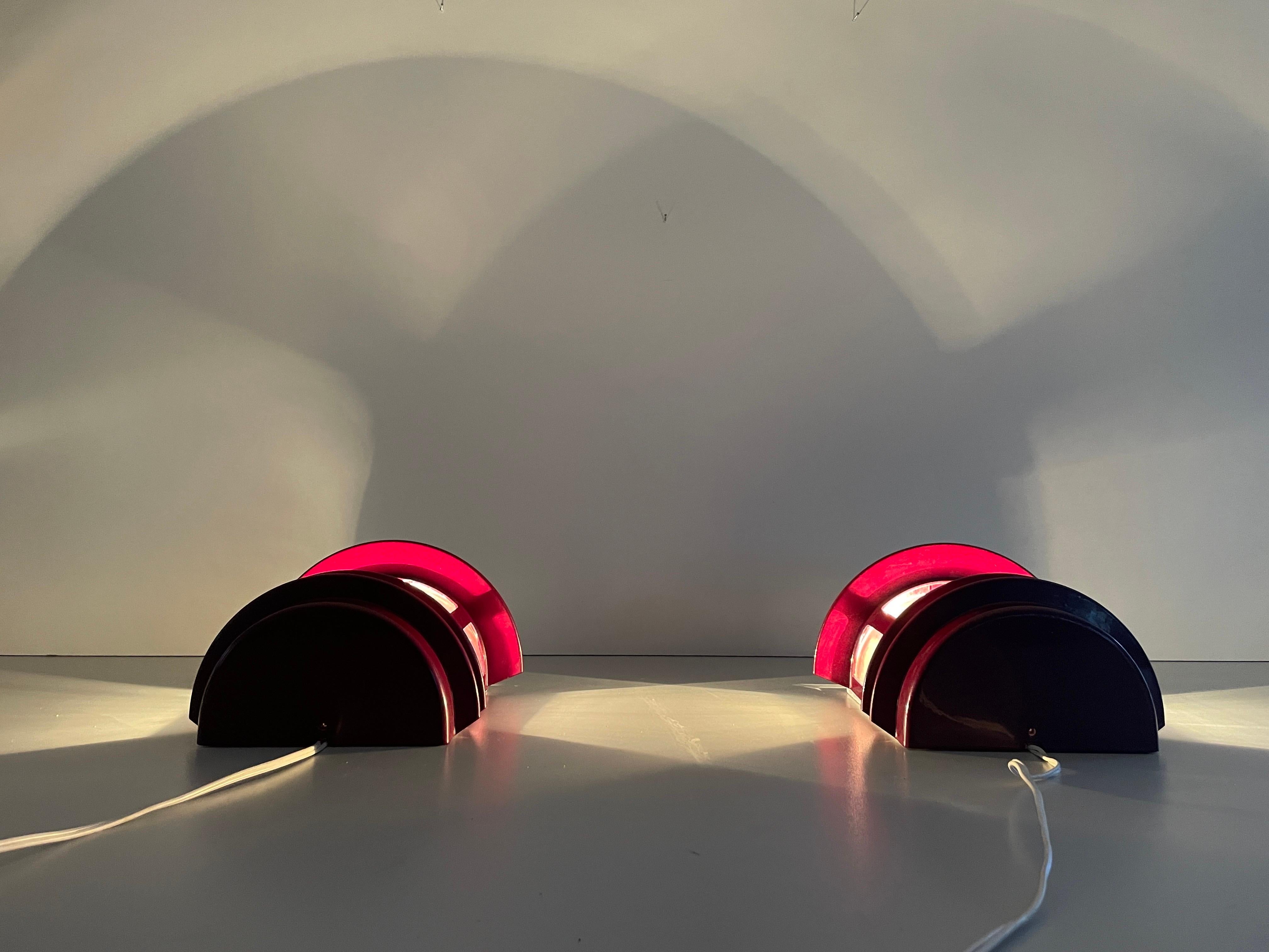 Bordeaux Colour Metal Pair of Outdoor Sconces, 1970s, Germany For Sale 15