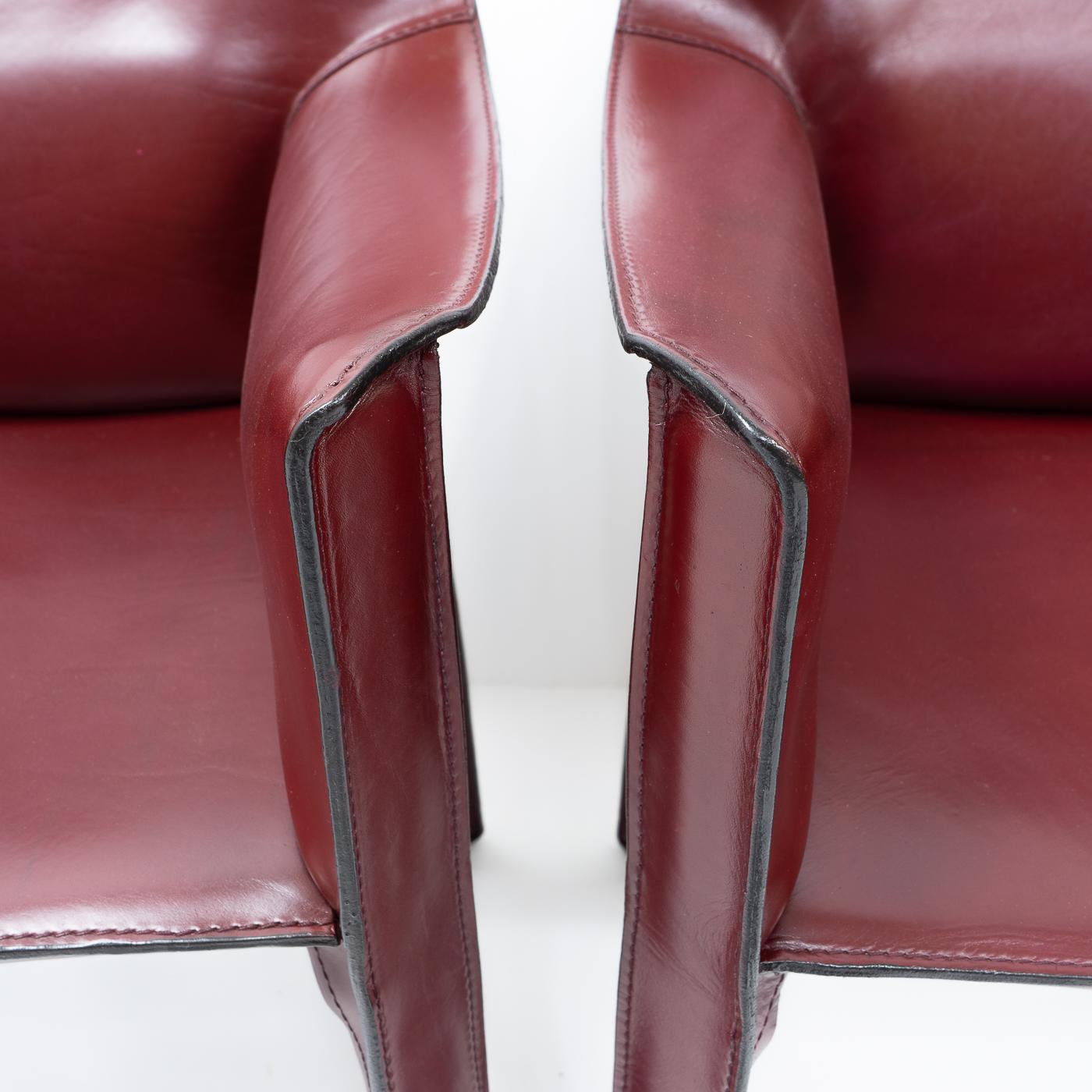 Patinated Bordeaux Red Cab 413 Chairs by Mario Bellini for Cassina, Set of 6 In Good Condition In Renens, CH