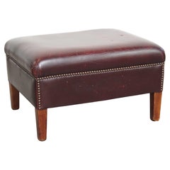 Otomana / Reposapiés de cuero de vaca rojo burdeos de estilo inglés