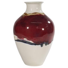 Vaso con smalto a goccia rosso bordeaux, Vintage Studio Pottery americano