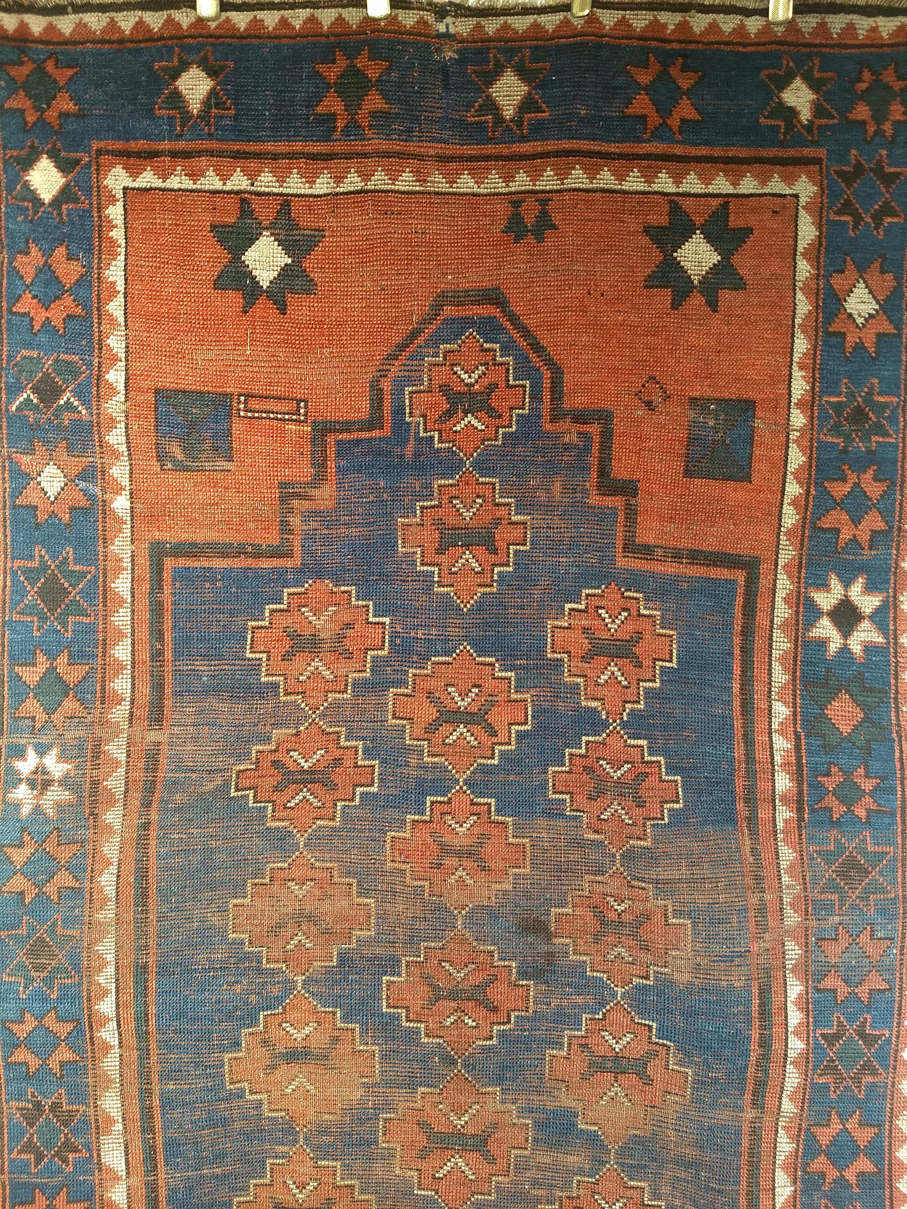 Tapis Bordjalou caucasien du 19ème siècle en bleu abrash en vente 4