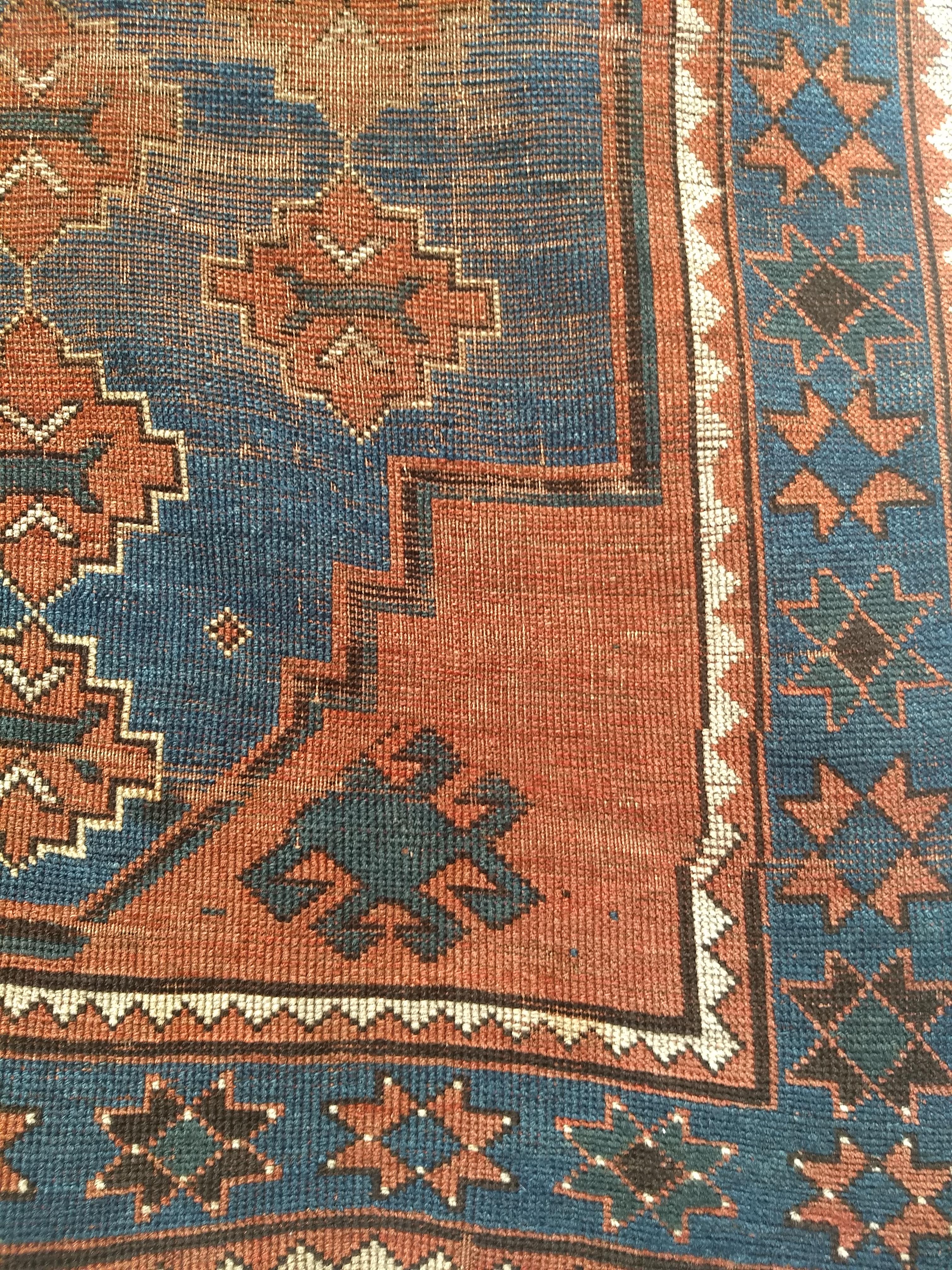Tapis Bordjalou caucasien du 19ème siècle en bleu abrash en vente 5