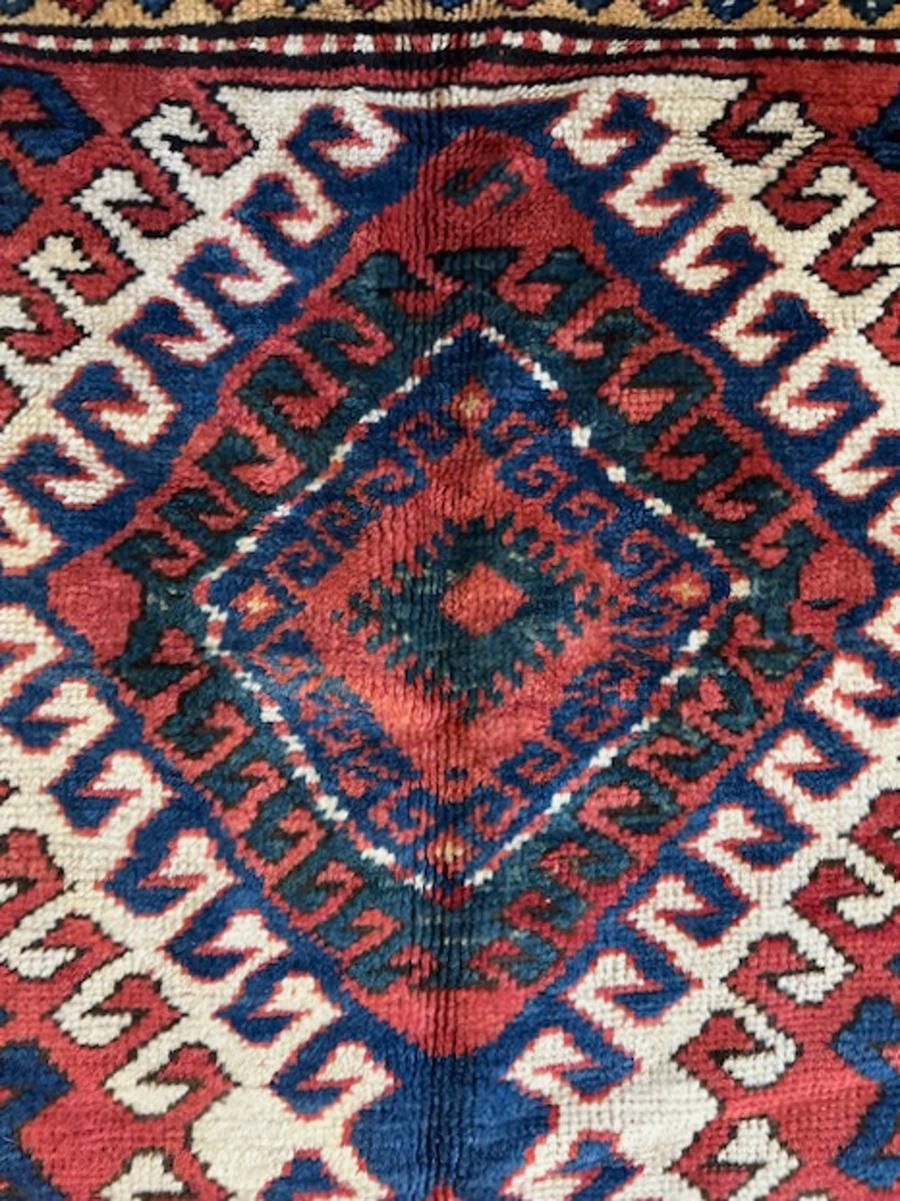Tissé à la main Tapis Kazak Bordjalou en vente