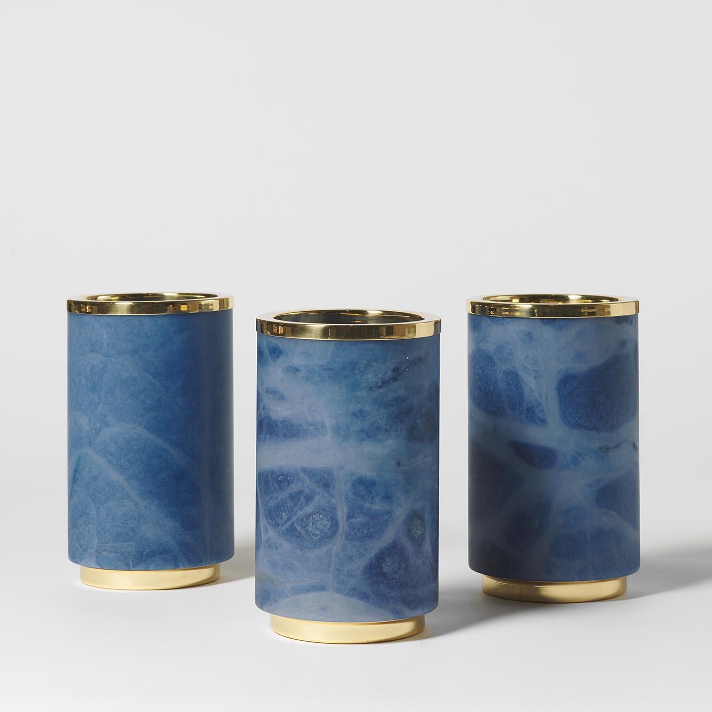 Jarrón de alabastro azul y latón pulido Borealis by Matlight Milano Siglo XXI y contemporáneo en venta