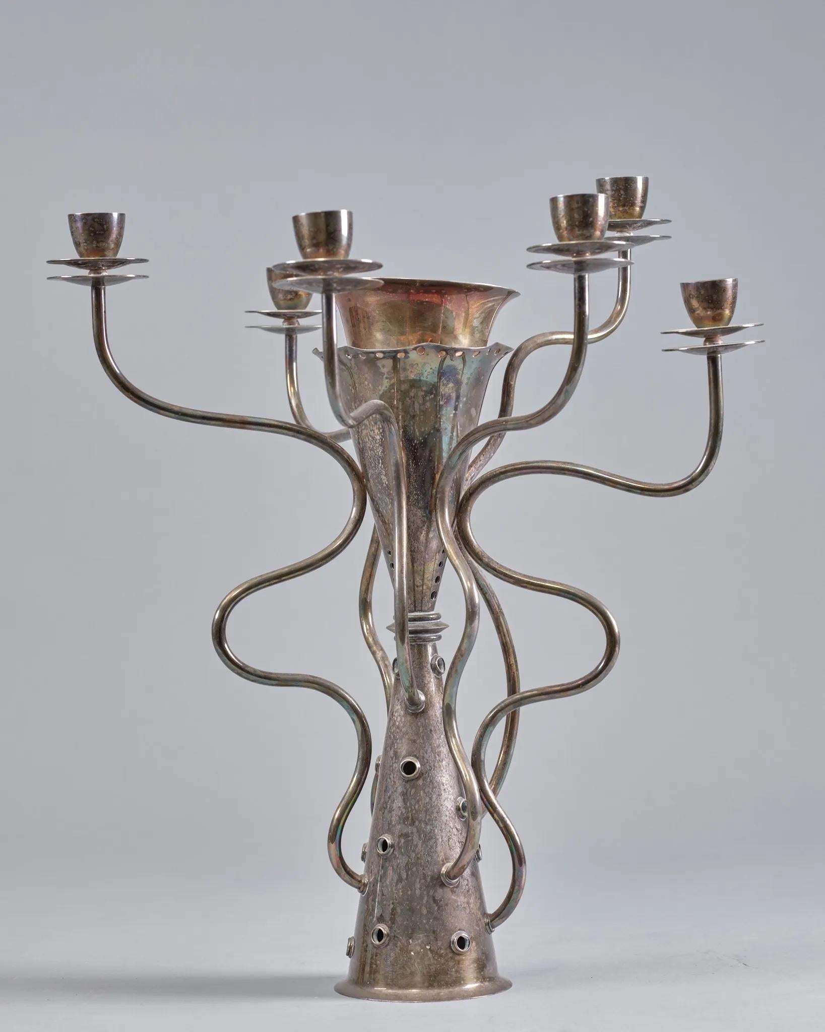 Borek Sipek (1949-2016) candlestick bouquet holder model Simon, Driade ed., circa 1989

Silver-plated metal
Signed 