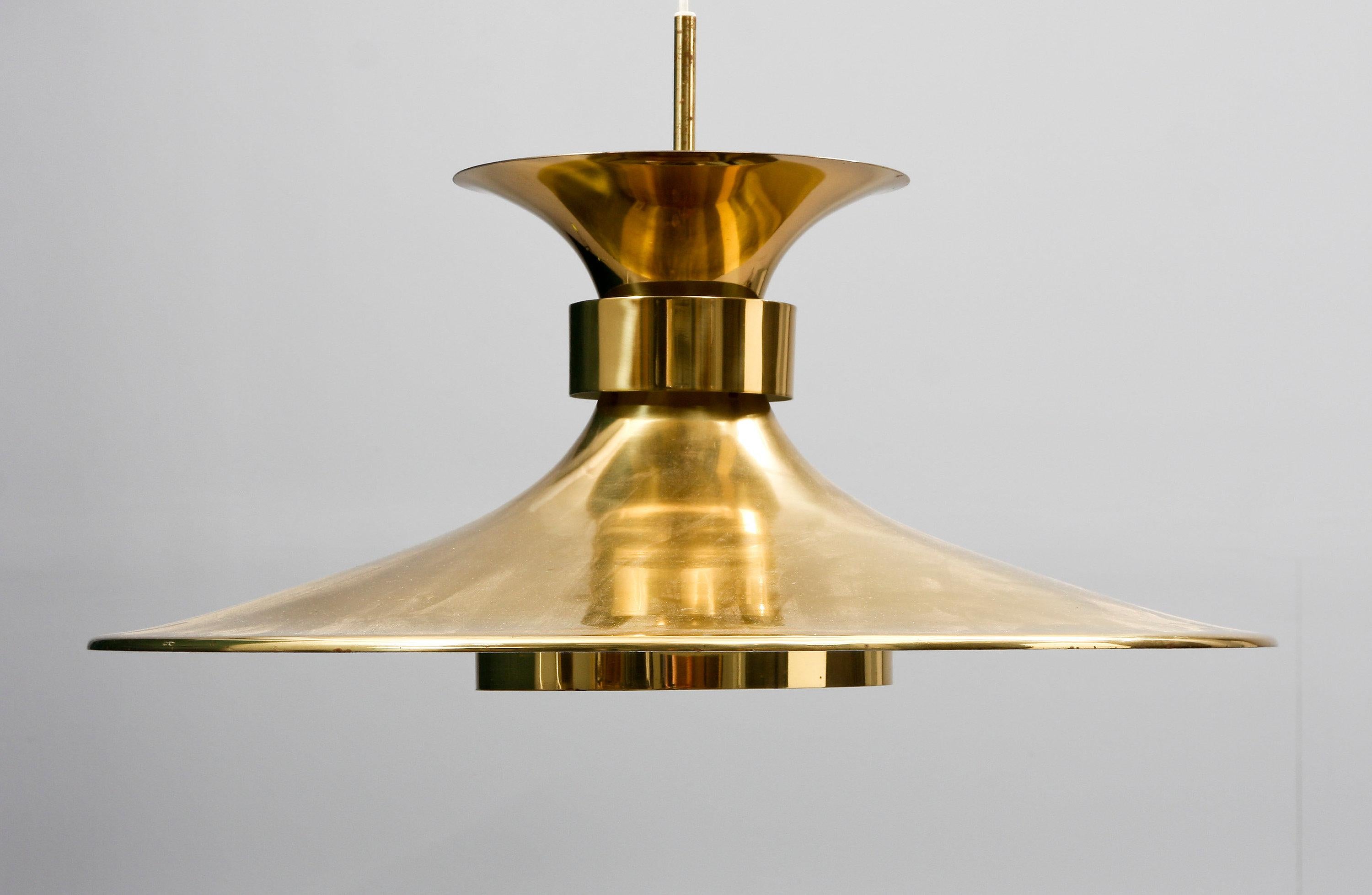 Scandinavian Modern Borens Boras Large Pendant Light in Brass Sweden, 1960 For Sale