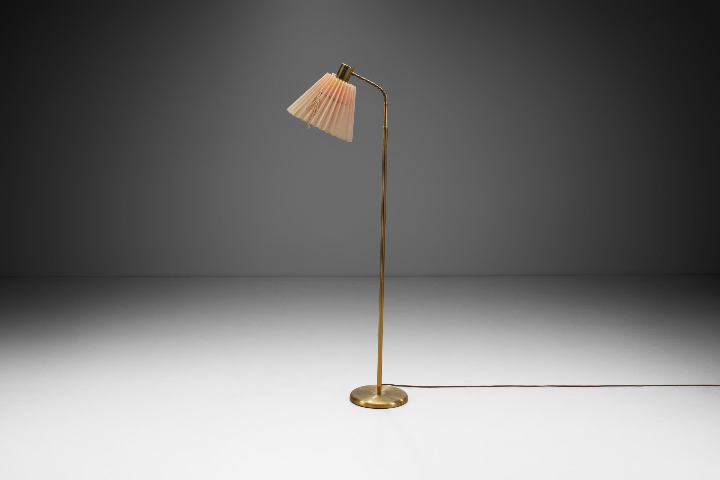 1960s standard lamp