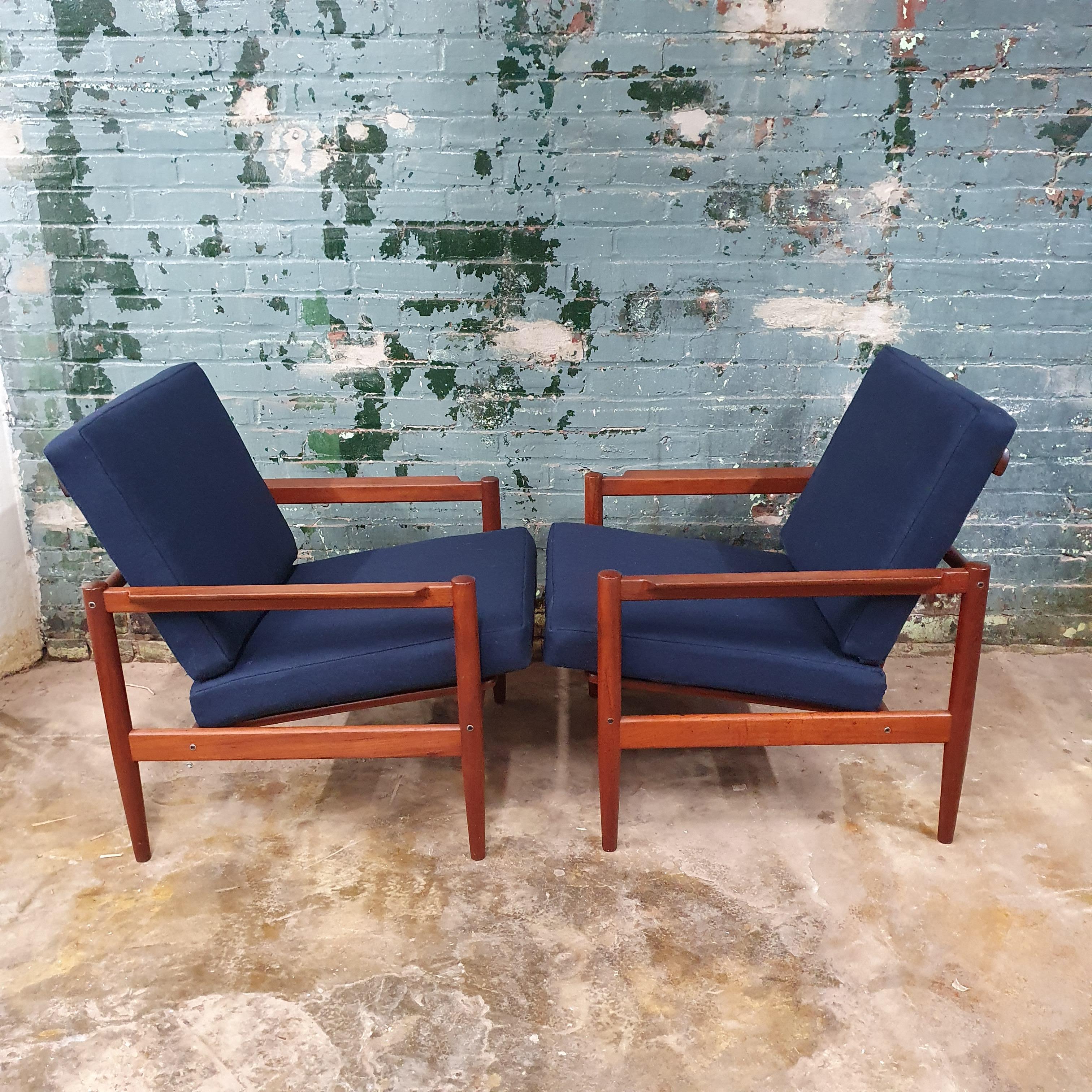 Borge Jensen for Bernstorffsminde Møbelfabrik Teak Lounge Chairs In Good Condition In Philadelphia, PA