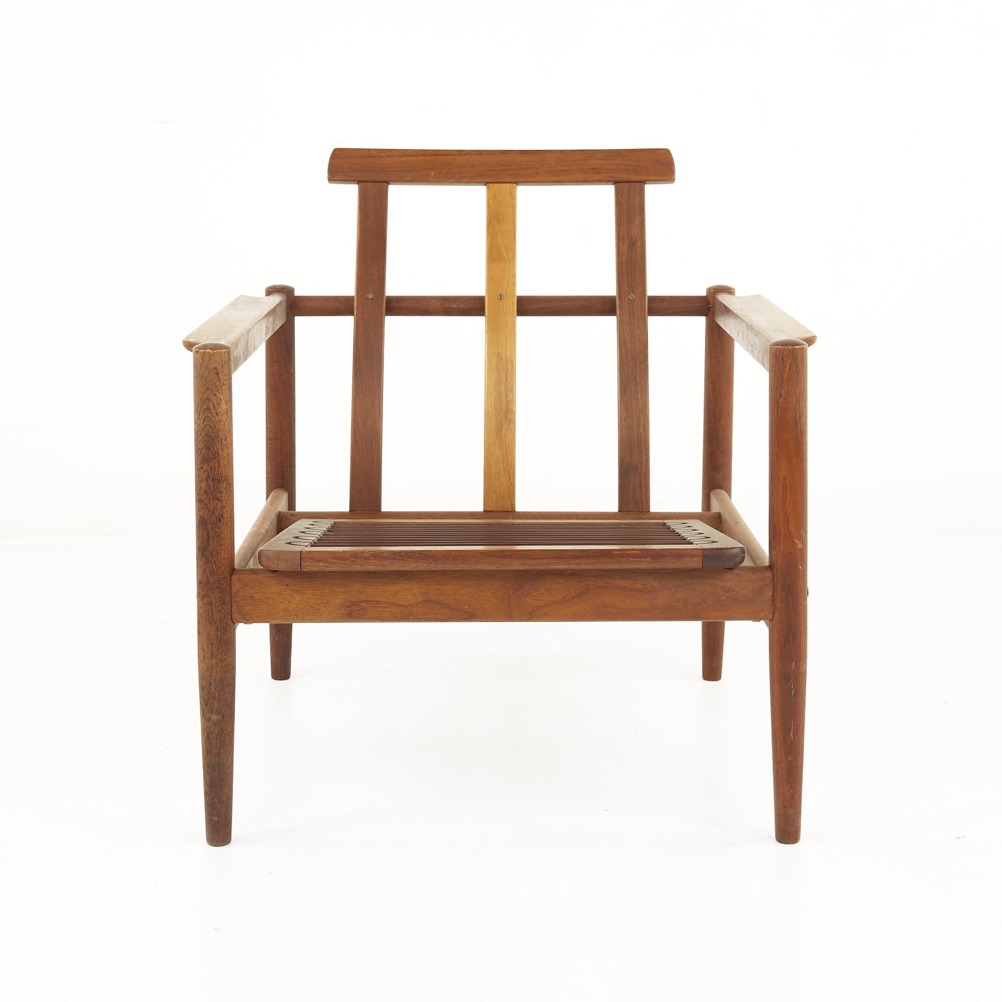 Borge Jensen Sonner for Bernstorffsminde Mobelfabrik Teak Lounge Chairs, a Pair In Good Condition For Sale In Countryside, IL