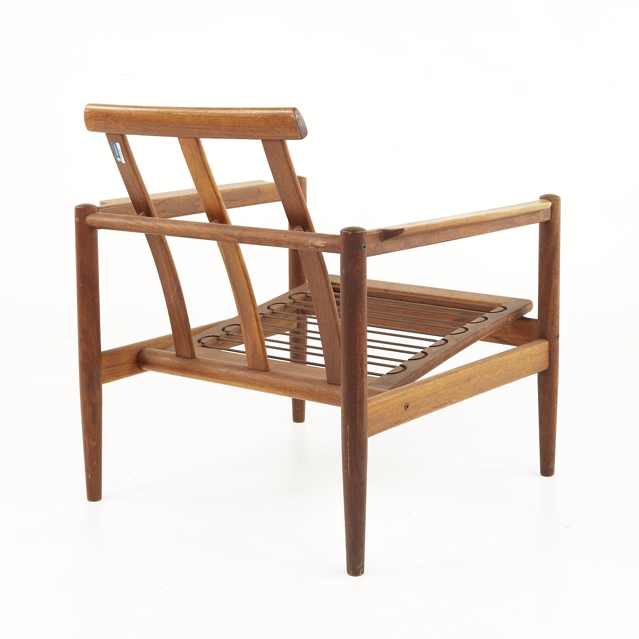 Borge Jensen Sonner for Bernstorffsminde Mobelfabrik Teak Lounge Chairs, a Pair For Sale 3