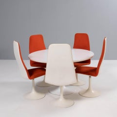 Borge Johanson White Dining Table and 5 Orange Viggen Dining Chairs, 1960s