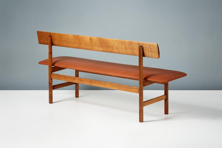 Mogensen 1950s Oak and Leather Bench For Sale at 1stDibs
