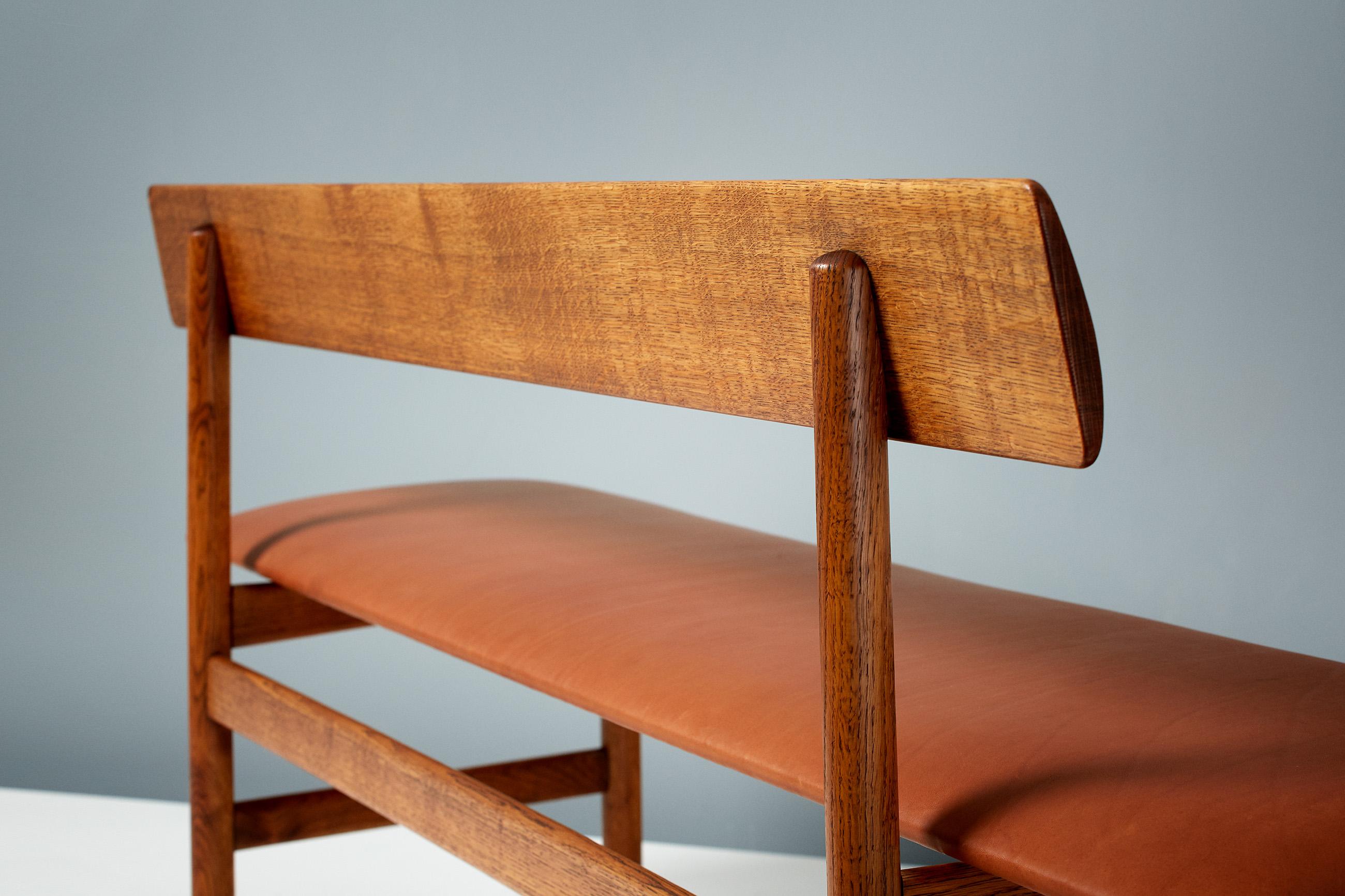 Mid-20th Century Borge Mogensen 1950s Oak and Leather Bench For Sale