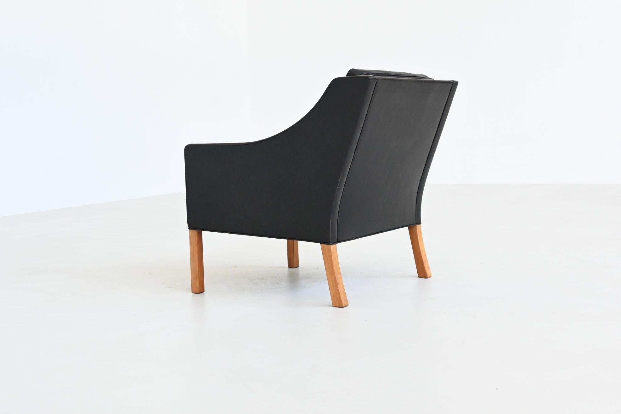 Borge Mogensen 2207 lounge chairs black leather Fredericia Denmark 1960 im Angebot 7