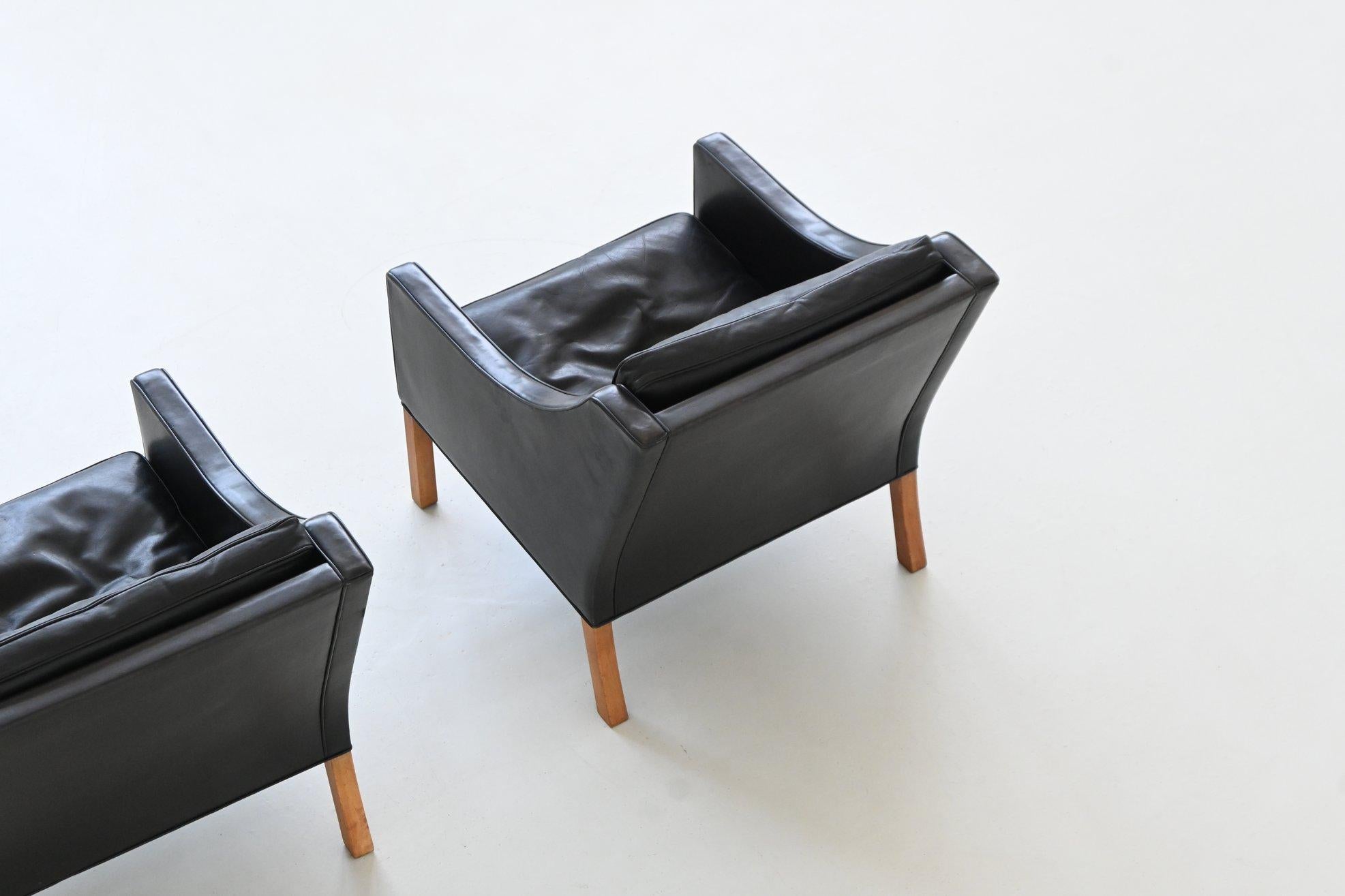 Borge Mogensen 2207 lounge chairs black leather Fredericia Denmark 1960 im Angebot 3
