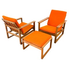 Borge Mogensen 2256 chairs and ottoman