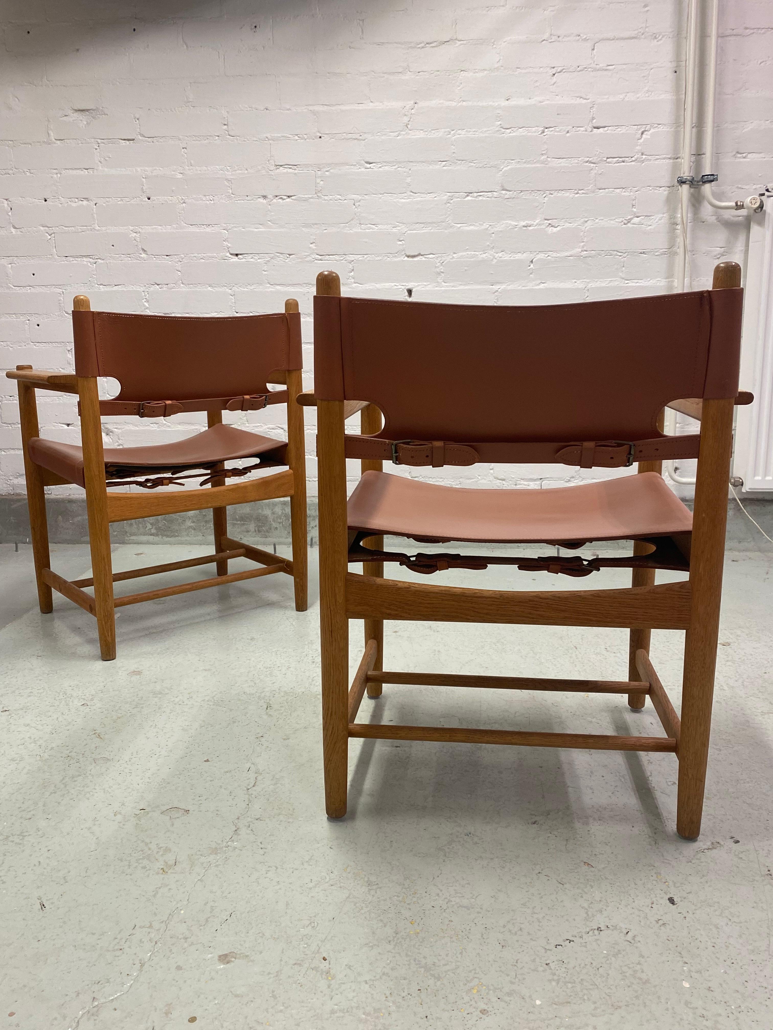 Borge Mogensen Armchair 3238 “Hunting Chair” for Fredericia In Good Condition For Sale In Helsinki, FI