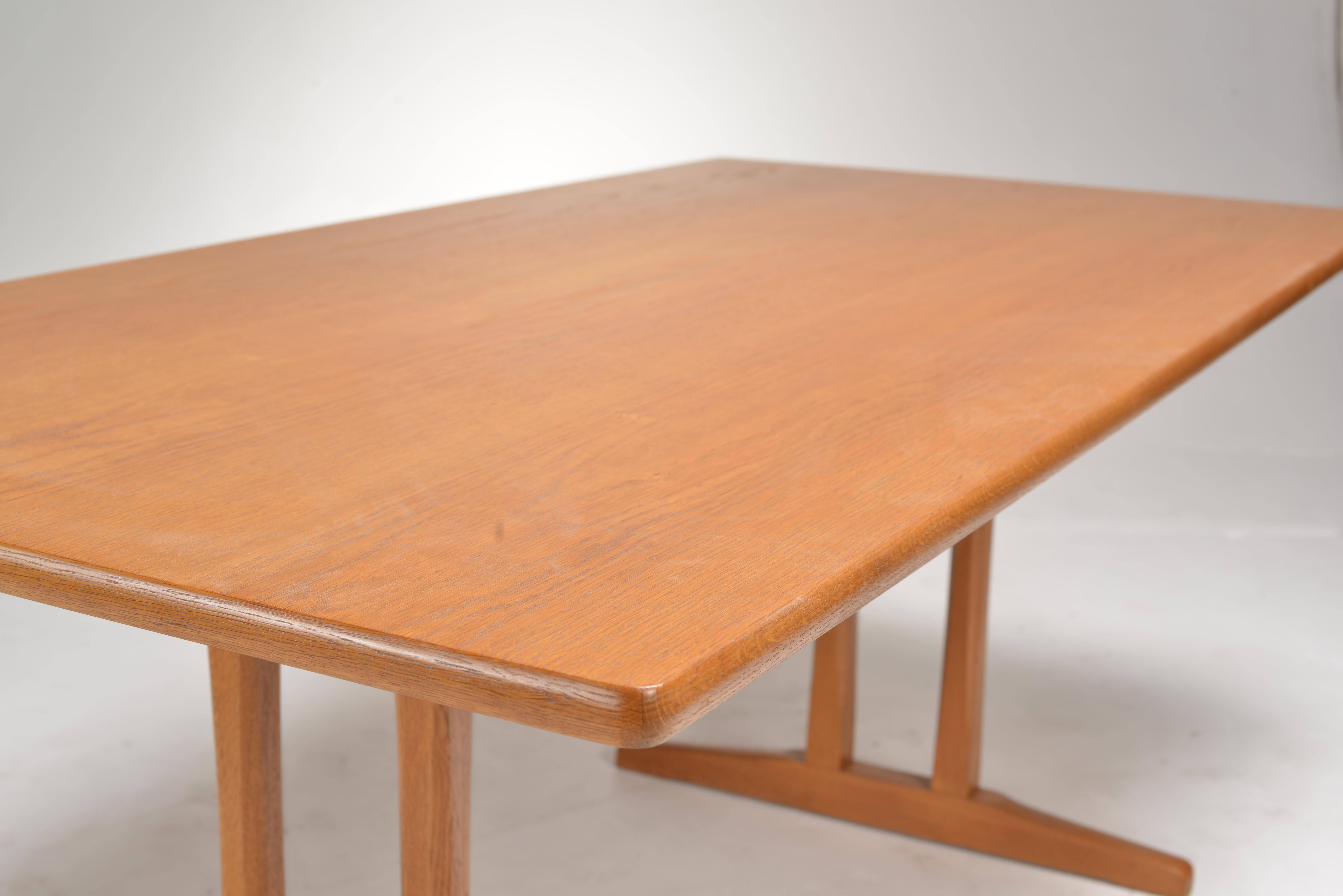 Mid-Century Modern Table de salle à manger C18 de Borg Mogensen pour Fredericia  Table de salle à manger en Oak en vente