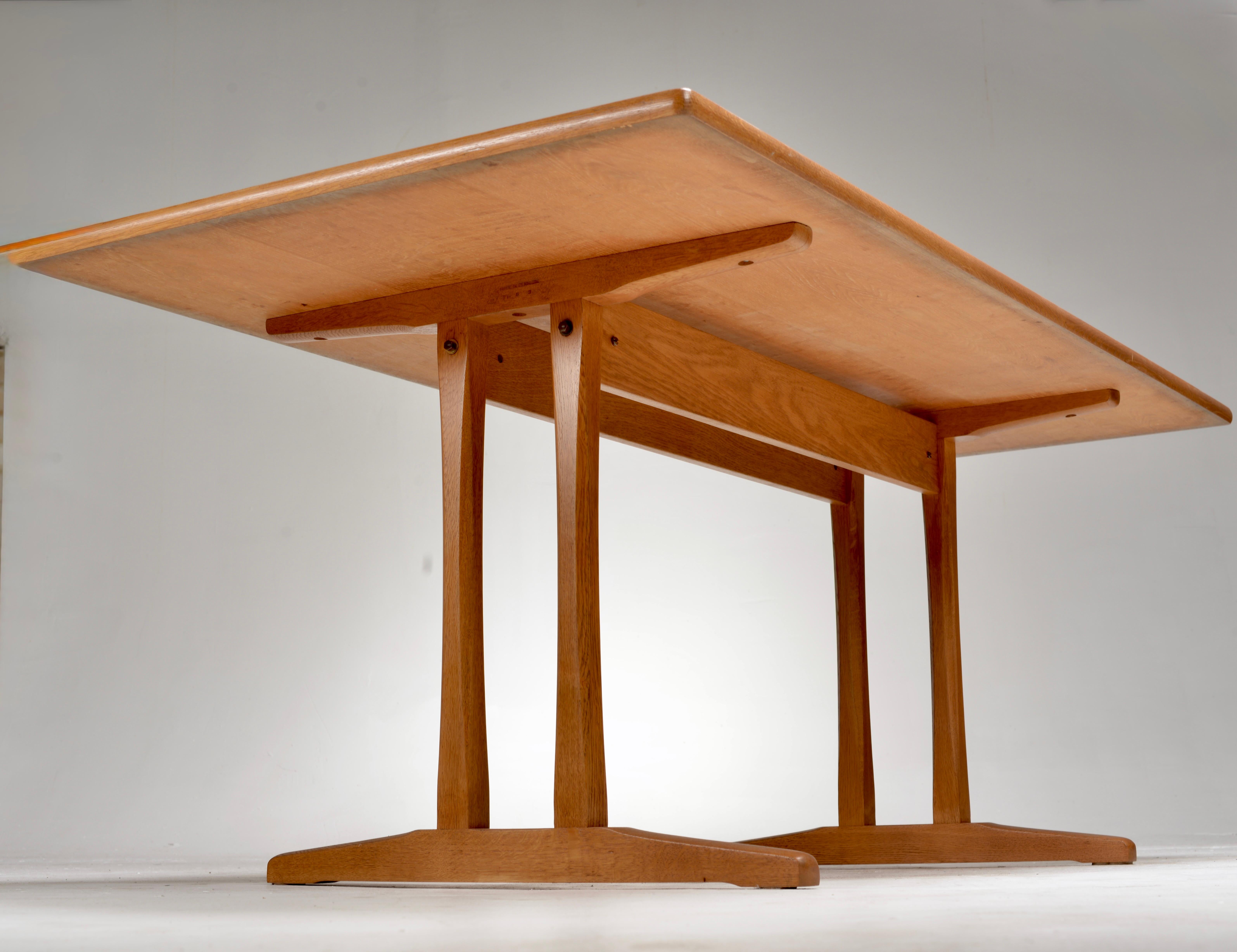 Table de salle à manger C18 de Borg Mogensen pour Fredericia  Table de salle à manger en Oak Bon état - En vente à Los Angeles, CA