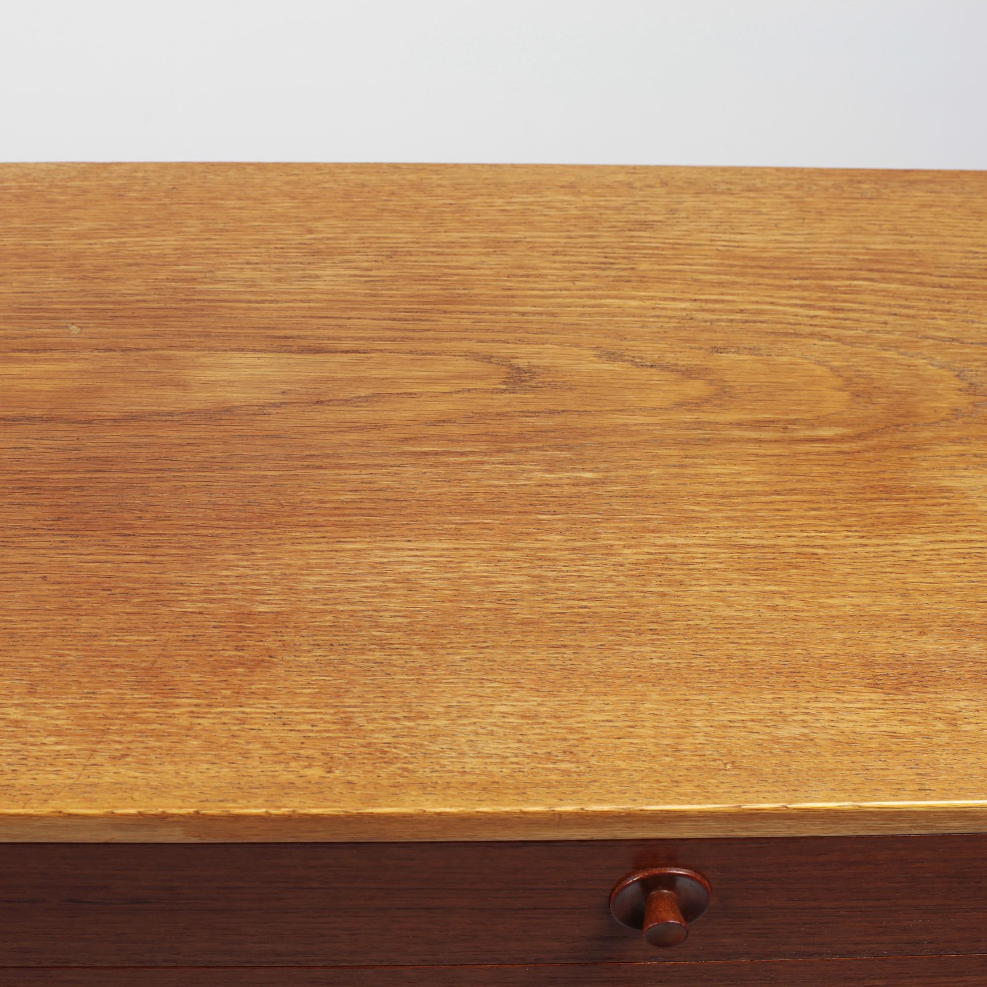 Borge Mogensen Chest of Drawers Oak and Teak 4