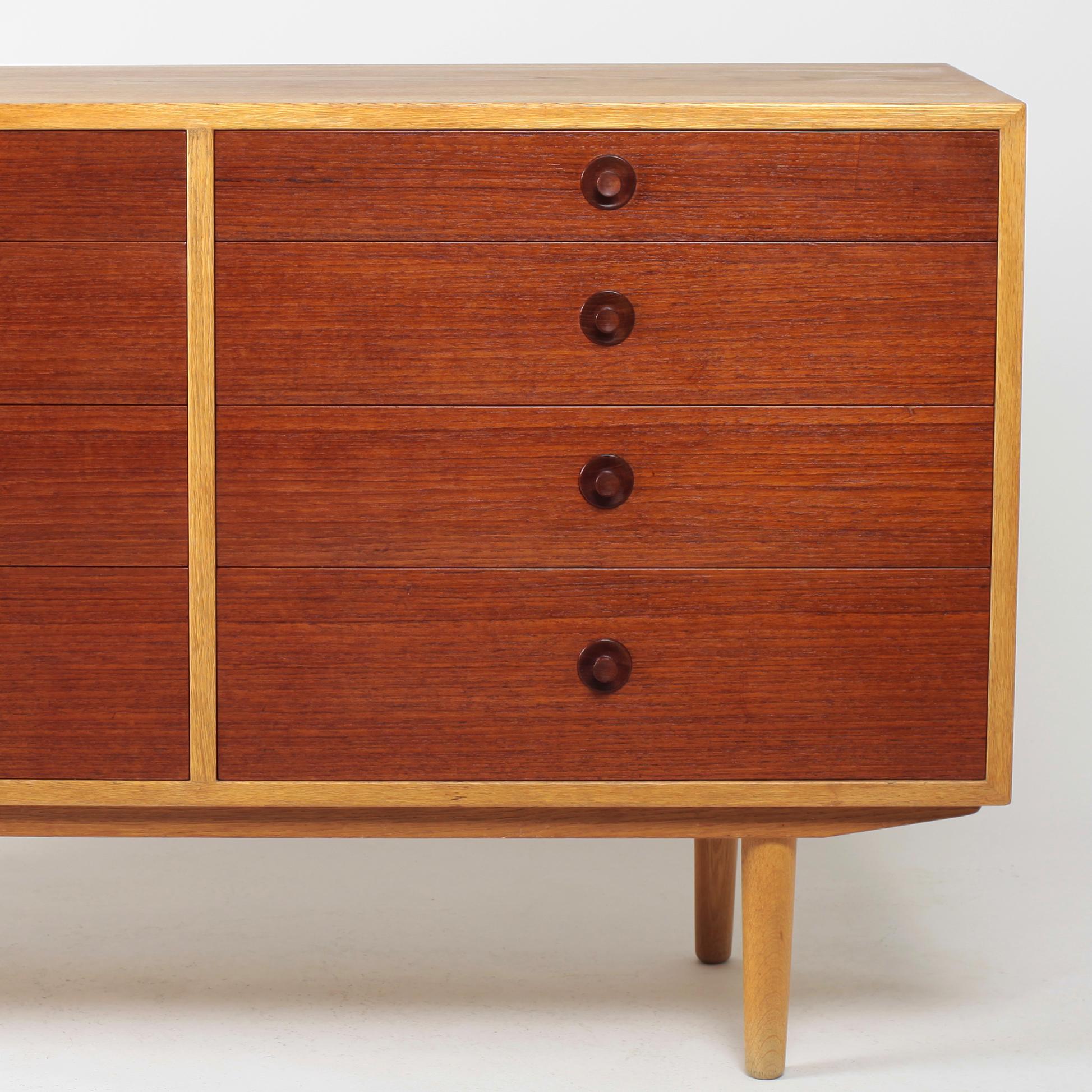 Borge Mogensen Chest of Drawers Oak and Teak 8