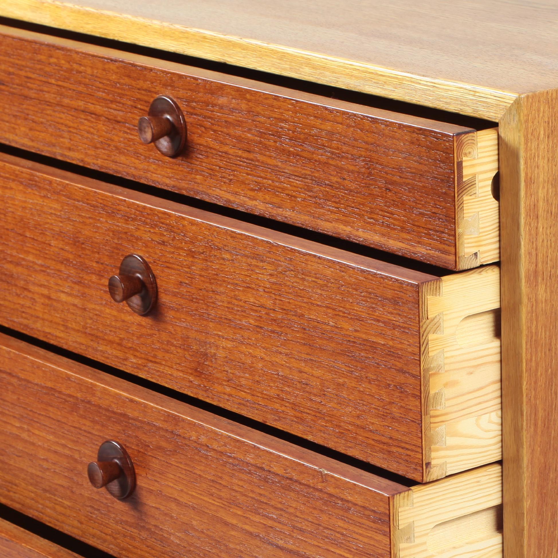 Borge Mogensen Chest of Drawers Oak and Teak 11