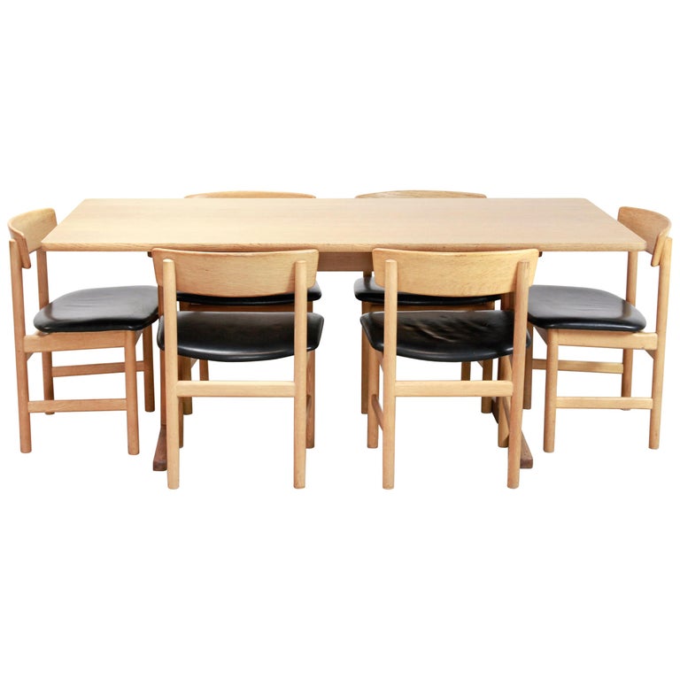 Borge Mogensen Dining Set Model C18 Table With 6 3236 Black Leather Chairs