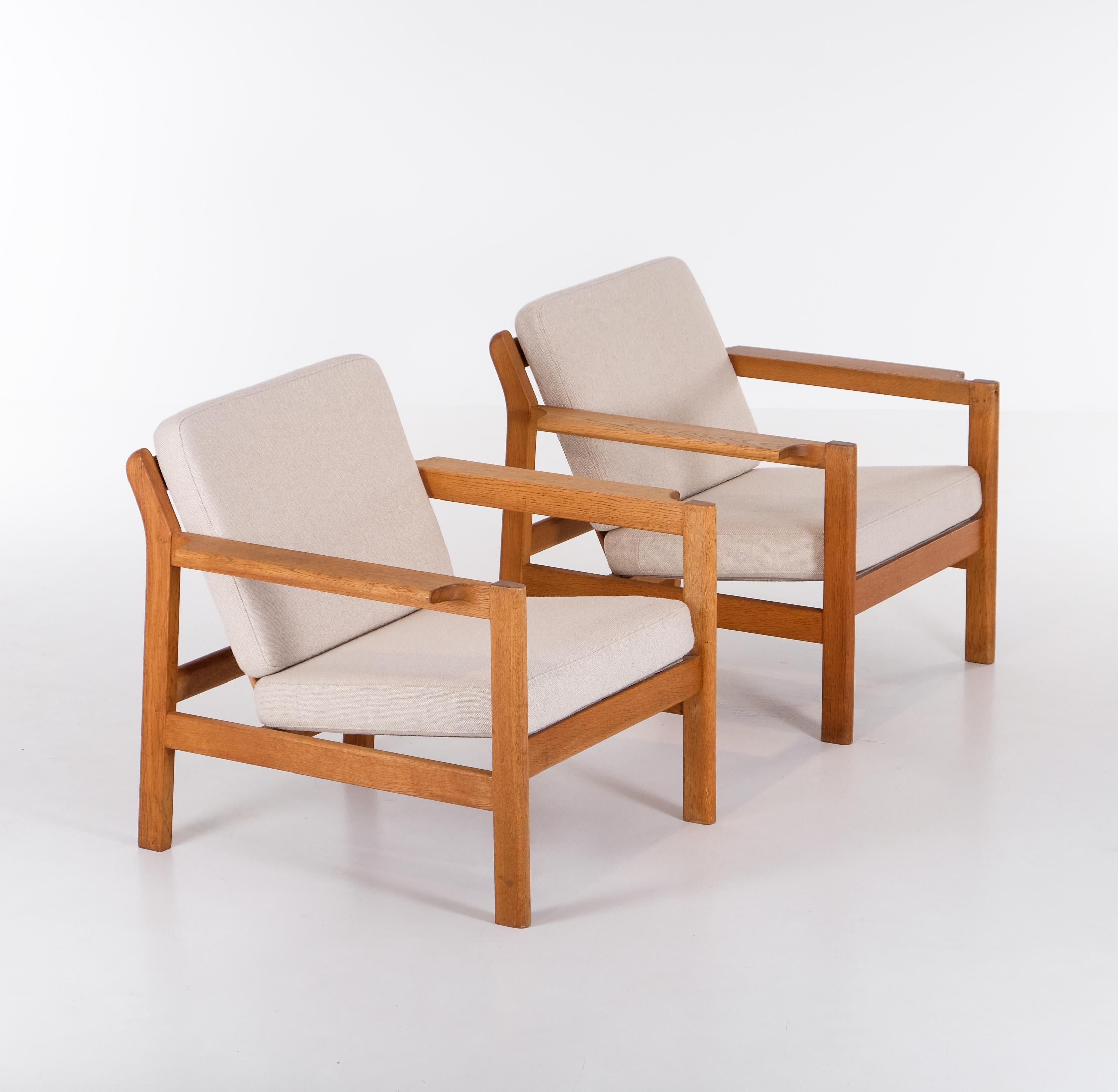 Fauteuils Borge Mogensensen avec pouf modèle 227, années 1960 Bon état - En vente à Stockholm, SE