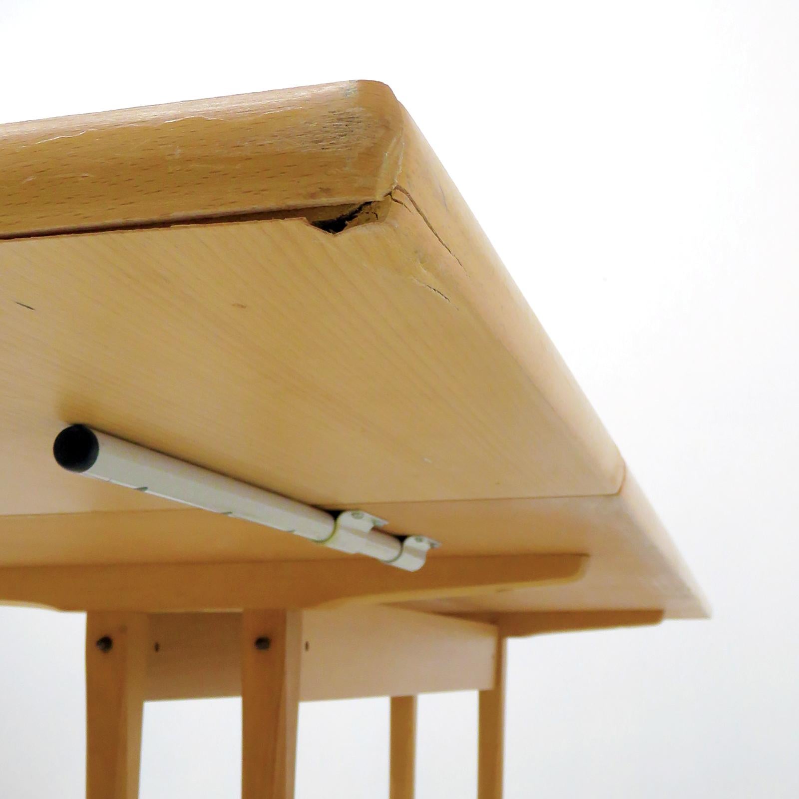 Borge Mogensen pour AM Mobler Table de salle à manger Shaker C18, 1950 en vente 3