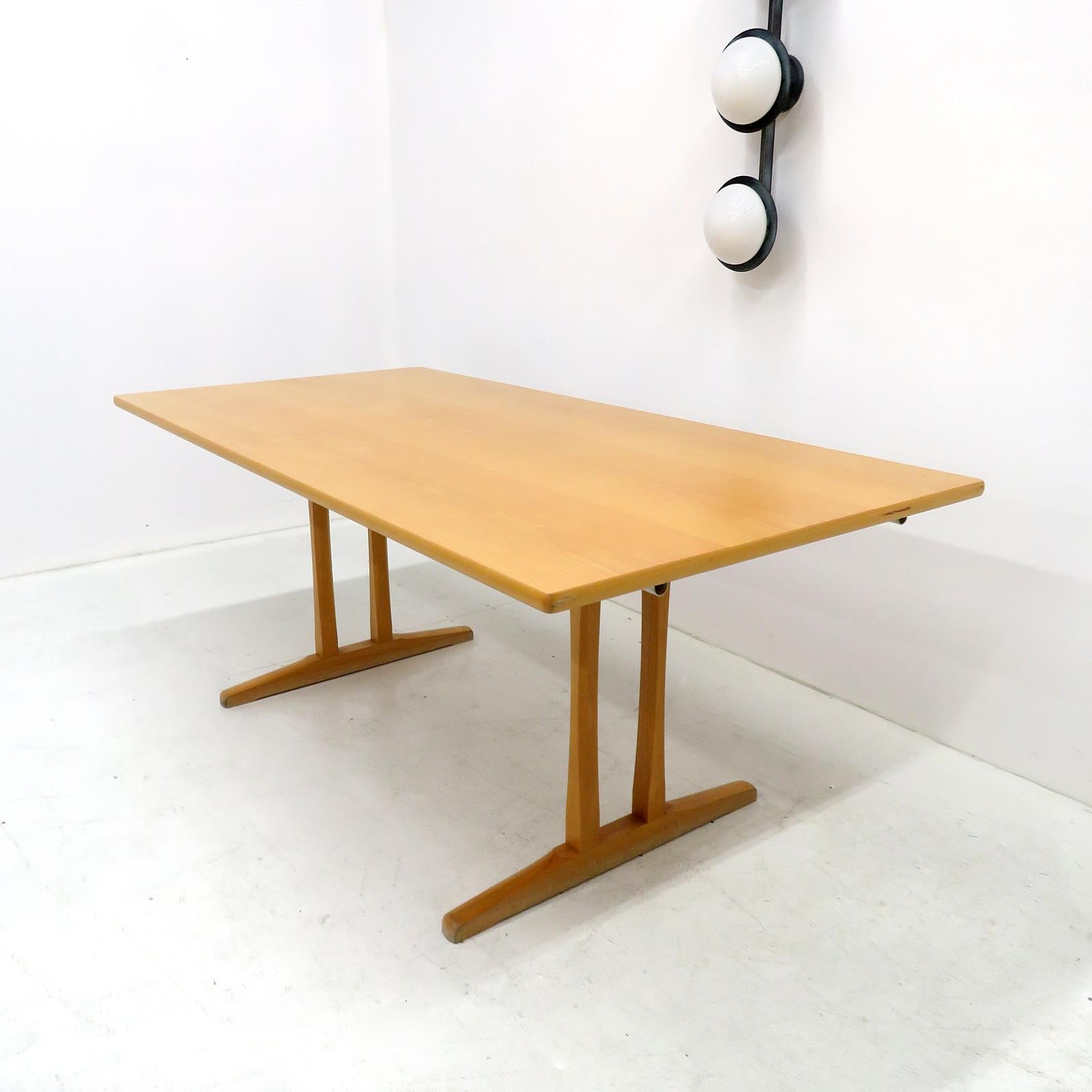Scandinave moderne Borge Mogensen pour AM Mobler Table de salle à manger Shaker C18, 1950 en vente