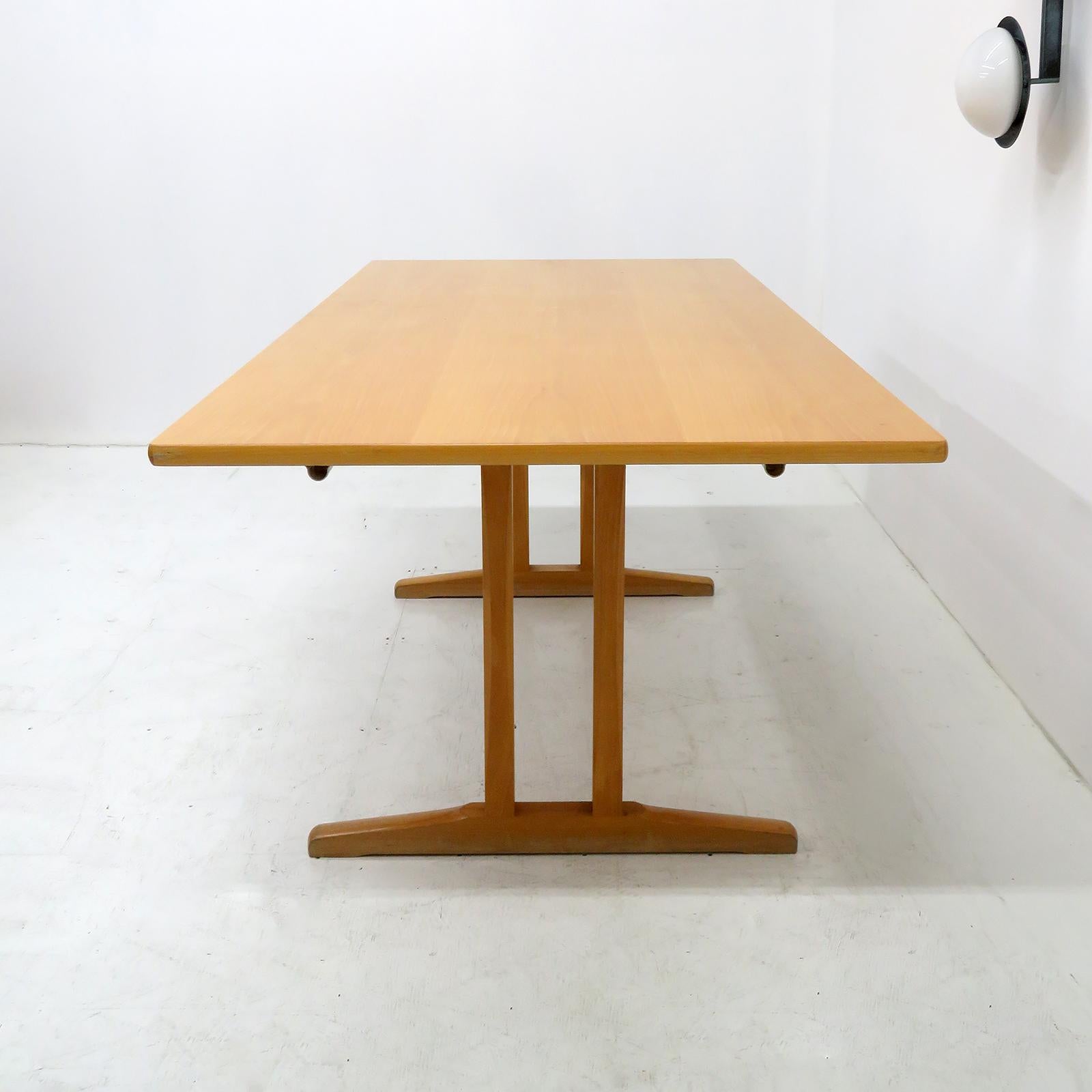 Suédois Borge Mogensen pour AM Mobler Table de salle à manger Shaker C18, 1950 en vente