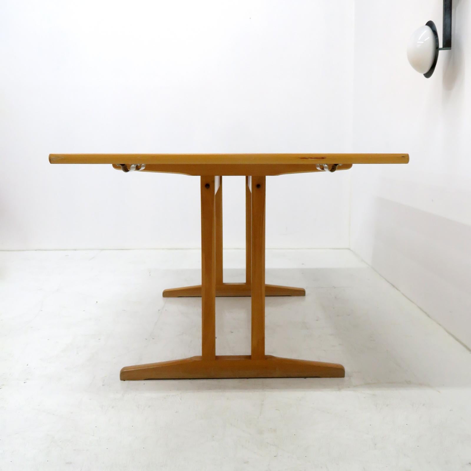 Borge Mogensen pour AM Mobler Table de salle à manger Shaker C18, 1950 Bon état - En vente à Los Angeles, CA