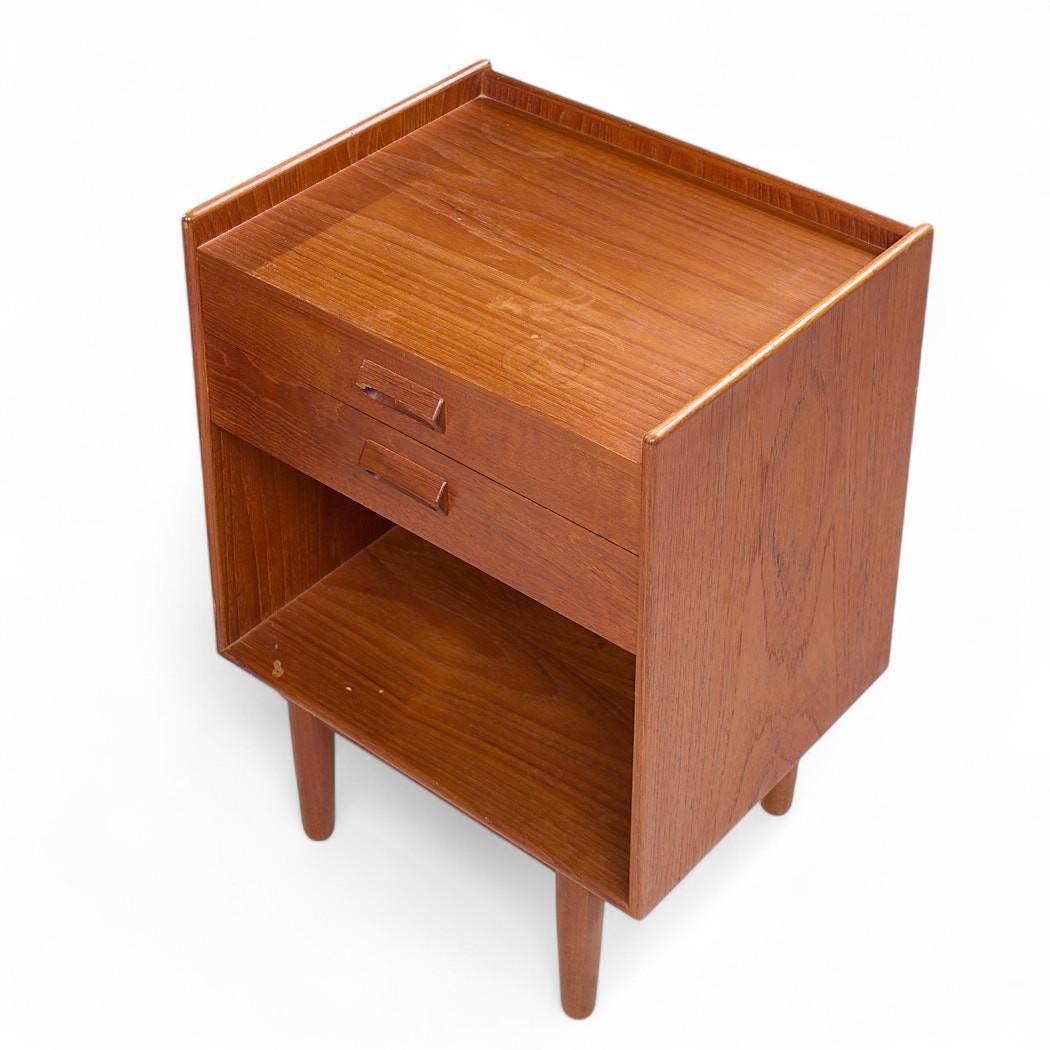 Borge Mogensen für Povl Dinesen Mid Century Danish Teak Nachttische - Paar im Angebot 4