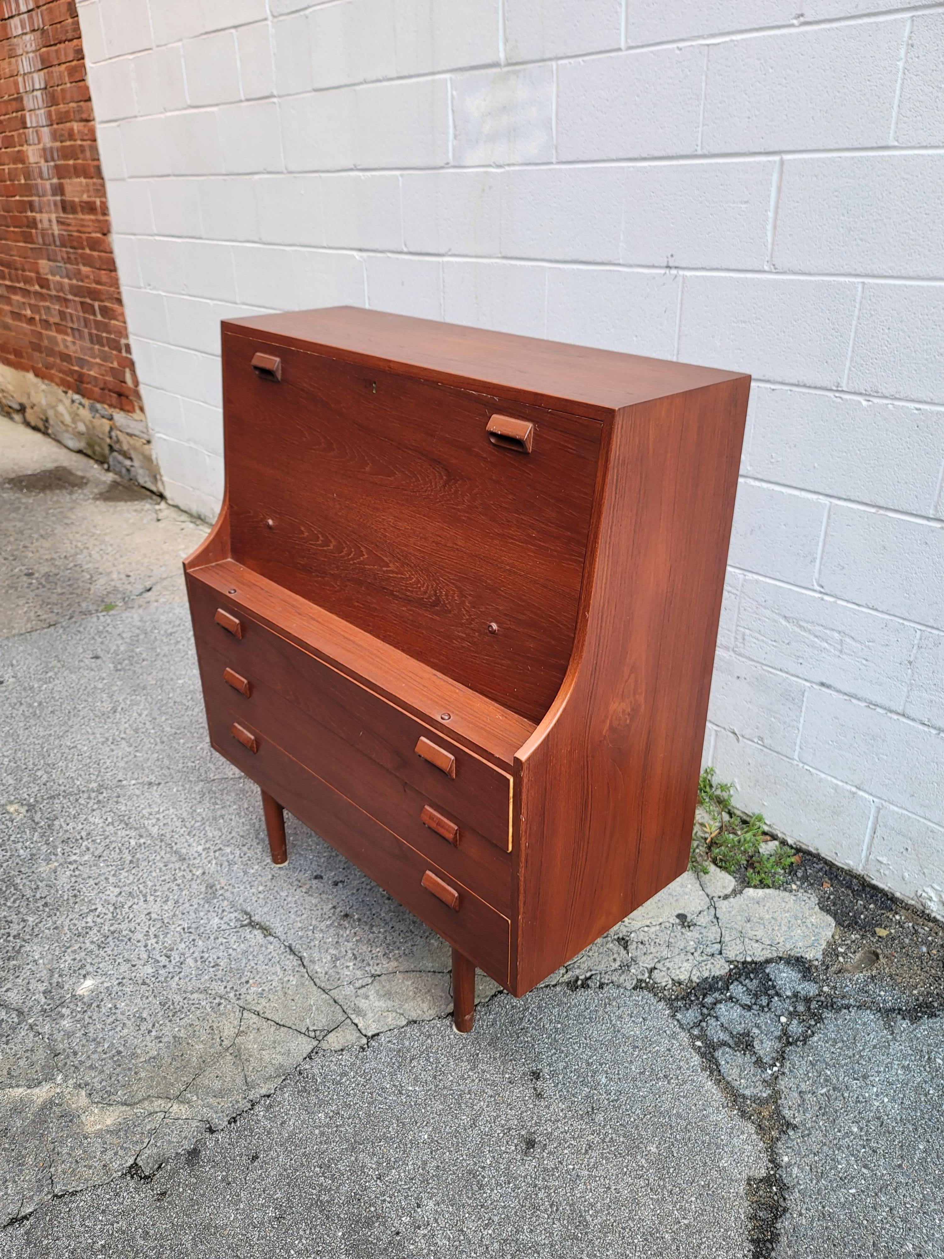 Borge Mogensen for Soborg Mobelfabrik Secretary Desk 2