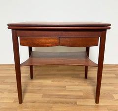Borge Mogensen for Soborg Model 149 Danish Teak Expandable Side Table, Ca. 1950s
