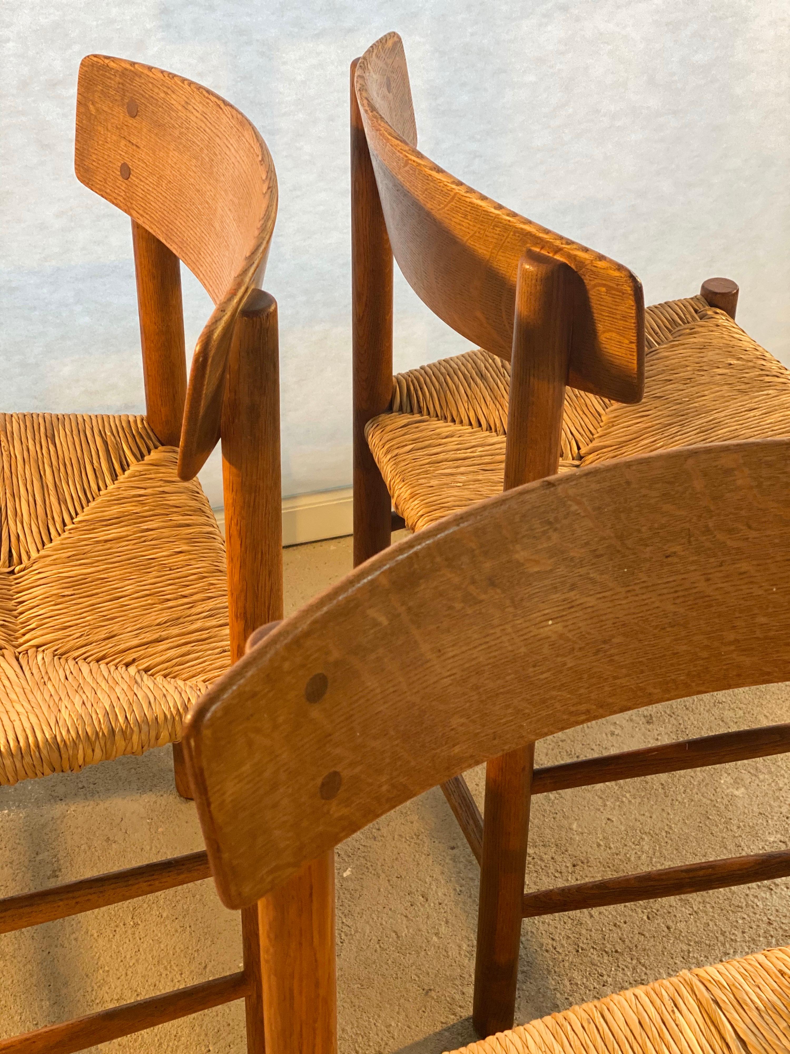 Borge Mogensen J39 for Federicia 1st edition 1947 Rush Dining Chairs 4