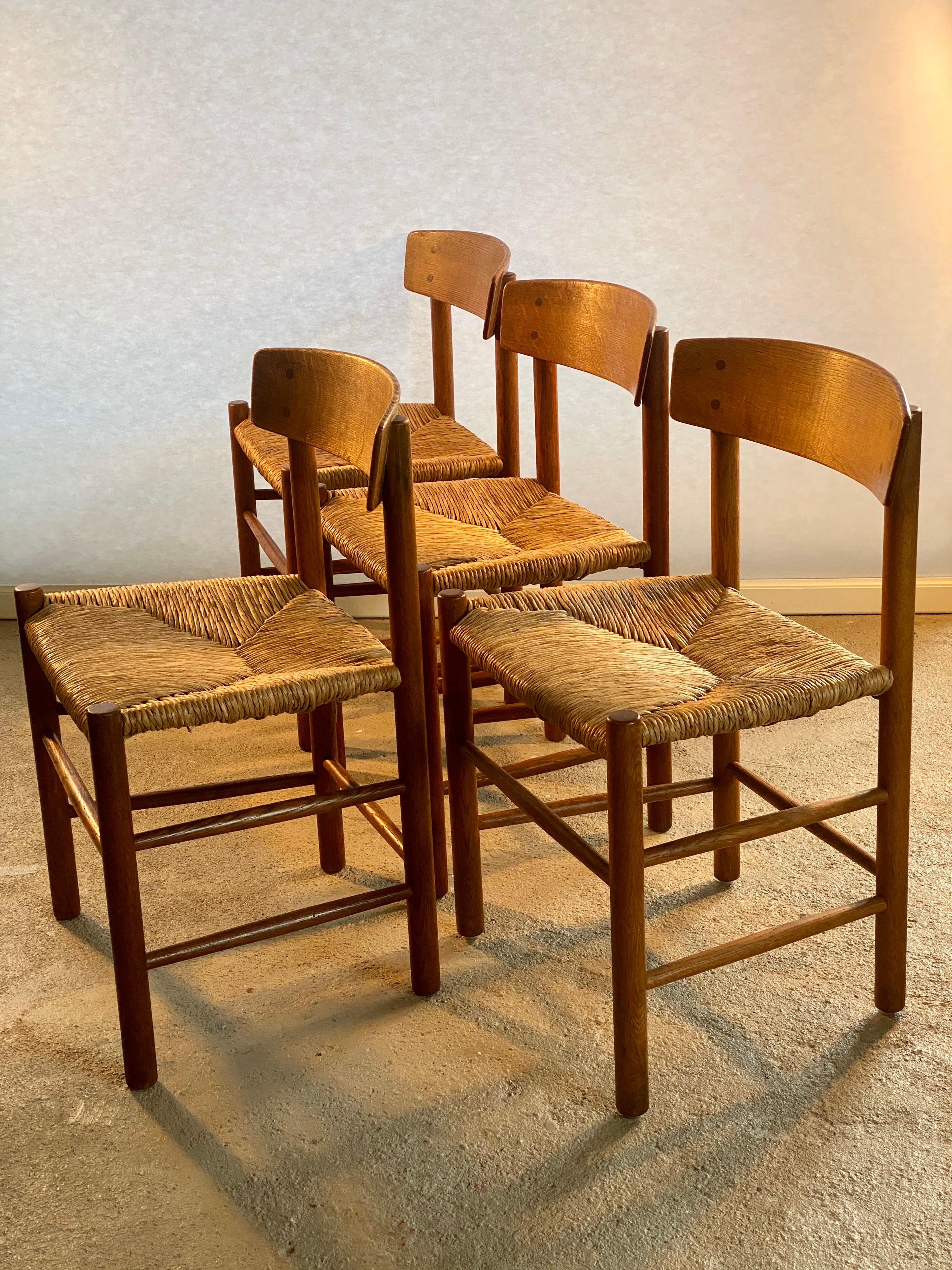Borge Mogensen J39 for Federicia 1st edition 1947 Rush Dining Chairs 7