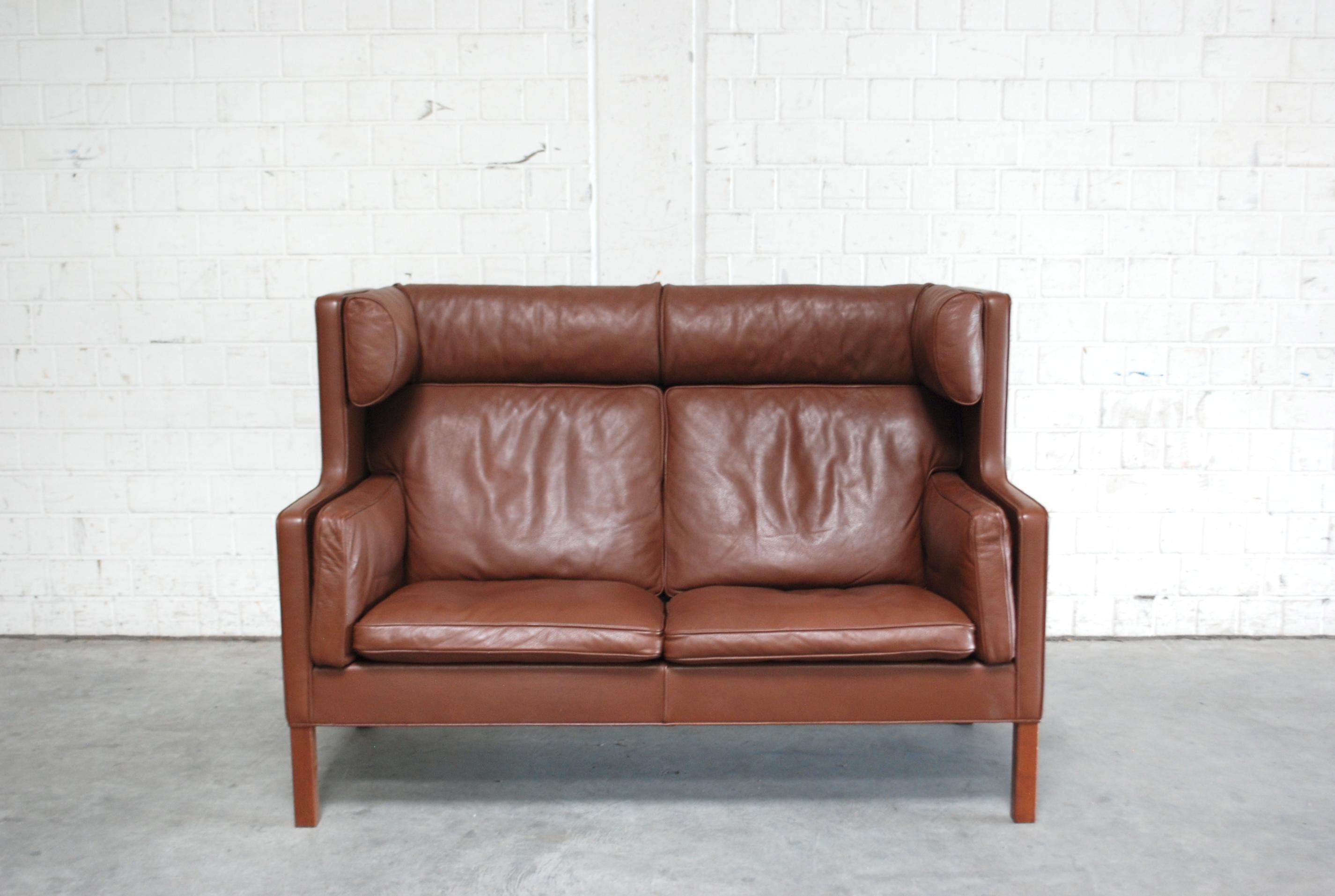 Scandinavian Modern Børge Mogensen Leather Sofa Coupe 2192 for Fredericia For Sale