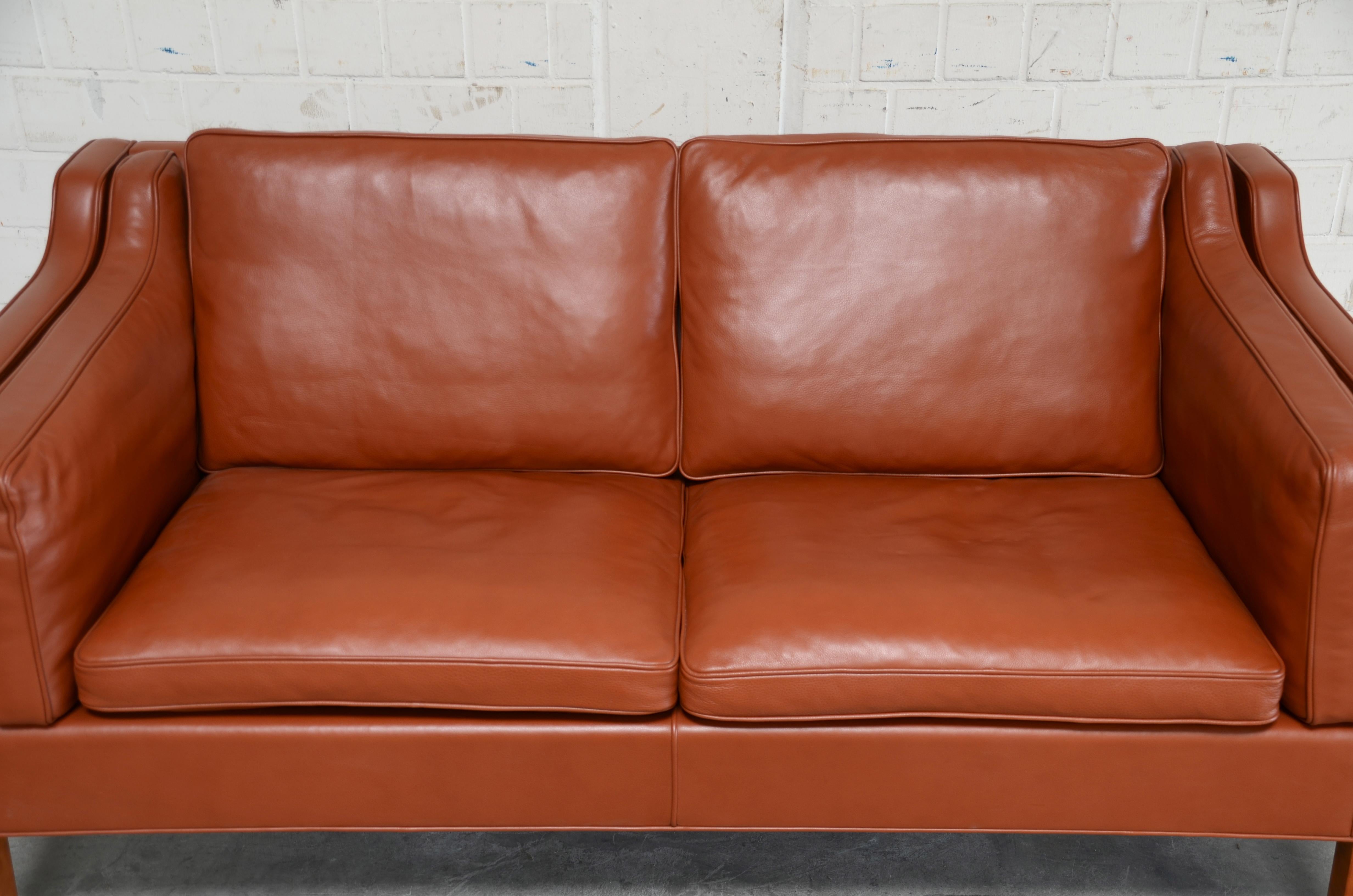 Borge Mogensen Leather Sofa Model 2212 Red Brandy Cognac for Fredericia In Good Condition In Munich, Bavaria