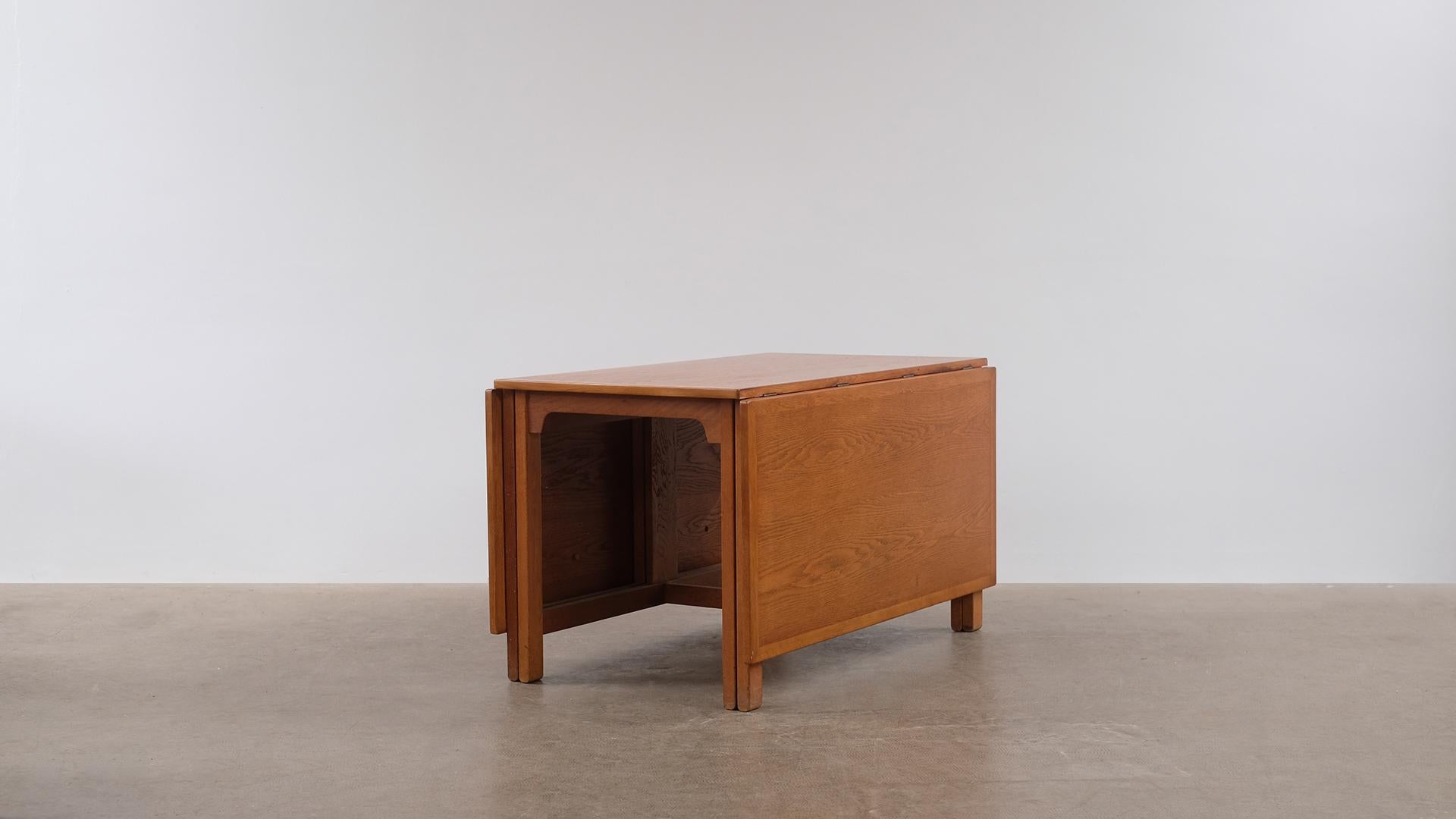 Scandinavian Modern Børge Mogensen Library Table