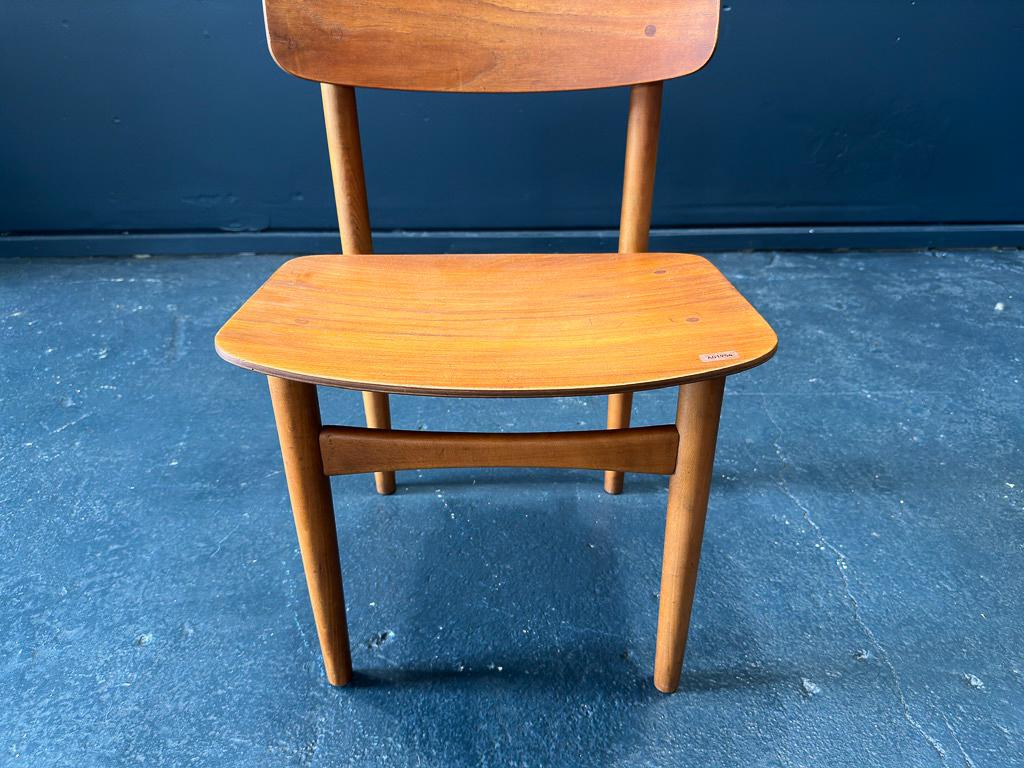 Milieu du XXe siècle Chaise Borge Mogensensen modèle 122 en vente