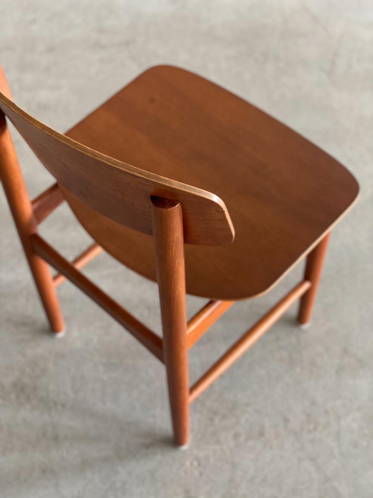 Borge Mogensen Model 122 Teak Dining Chairs for Soborg For Sale at