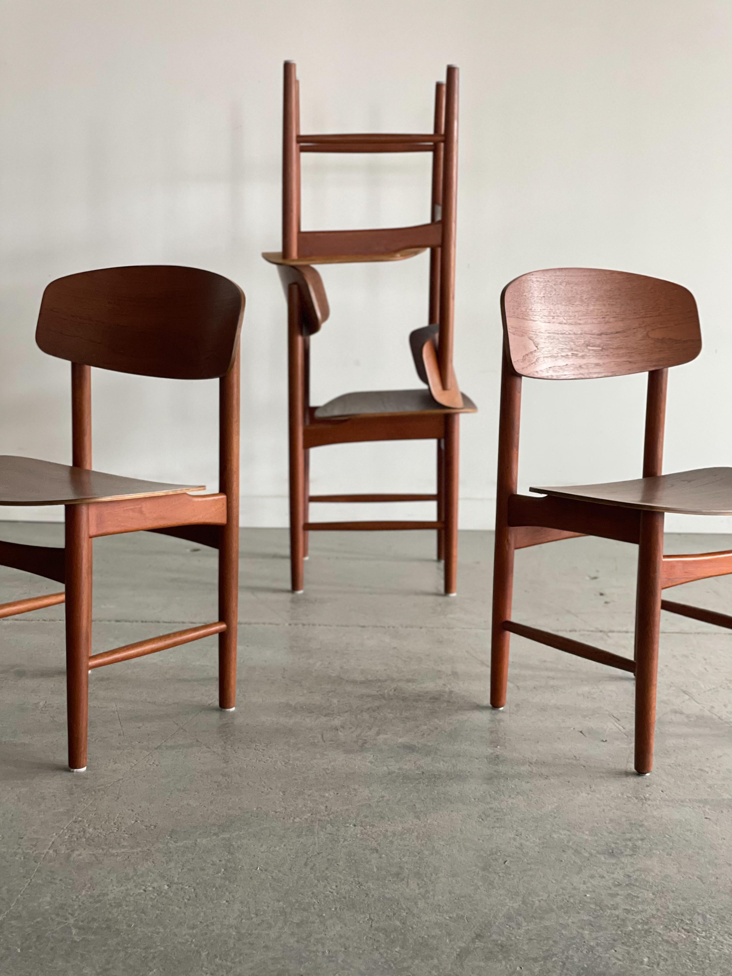 Teak Sedie da pranzo in teak modello 122 di Borg Mogensen per Soborg in vendita