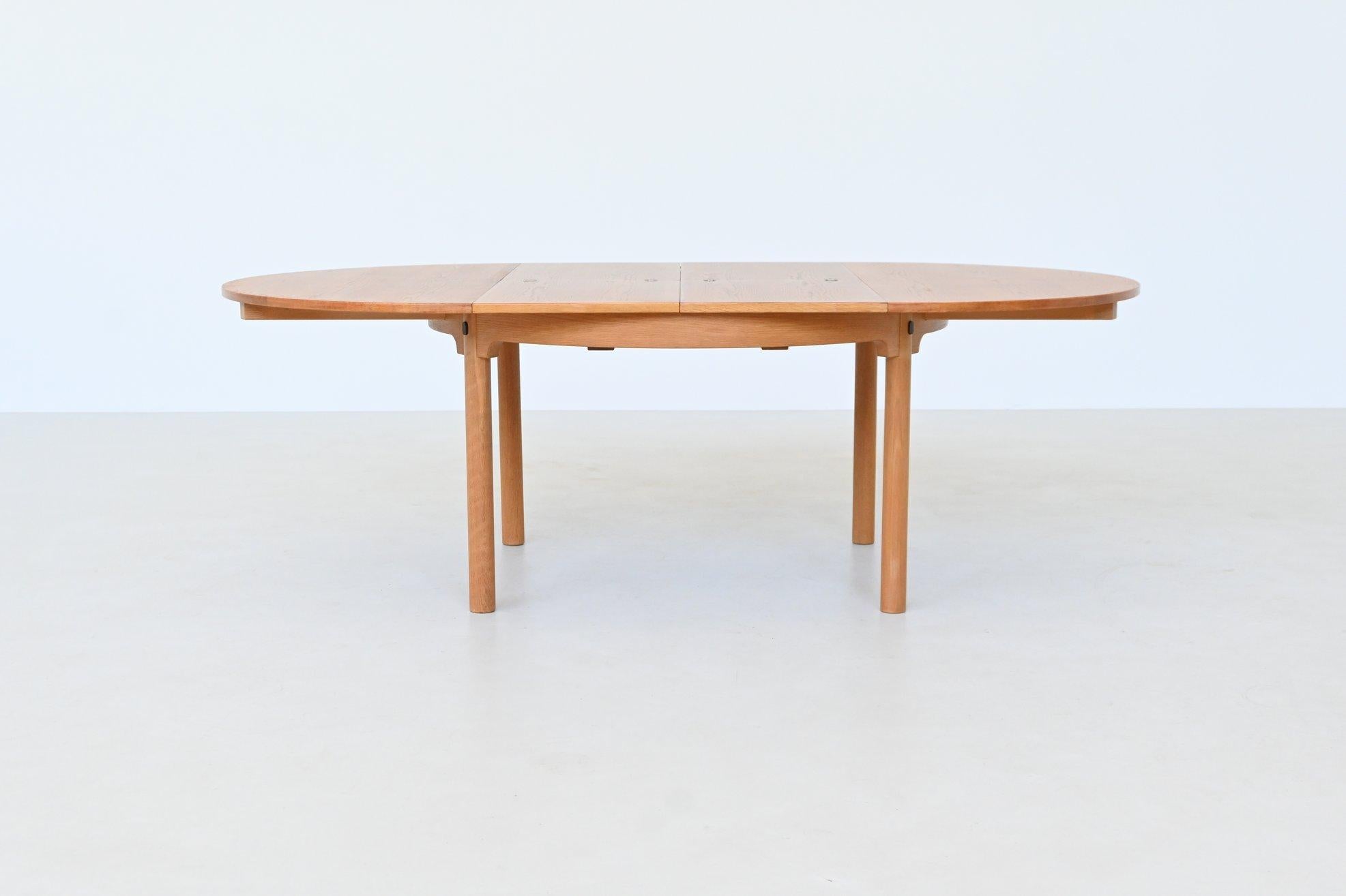 Scandinavo moderno Tavolo da pranzo Borg Mogensen modello 140 in Oak Karl Andersson Danimarca 1955 in vendita