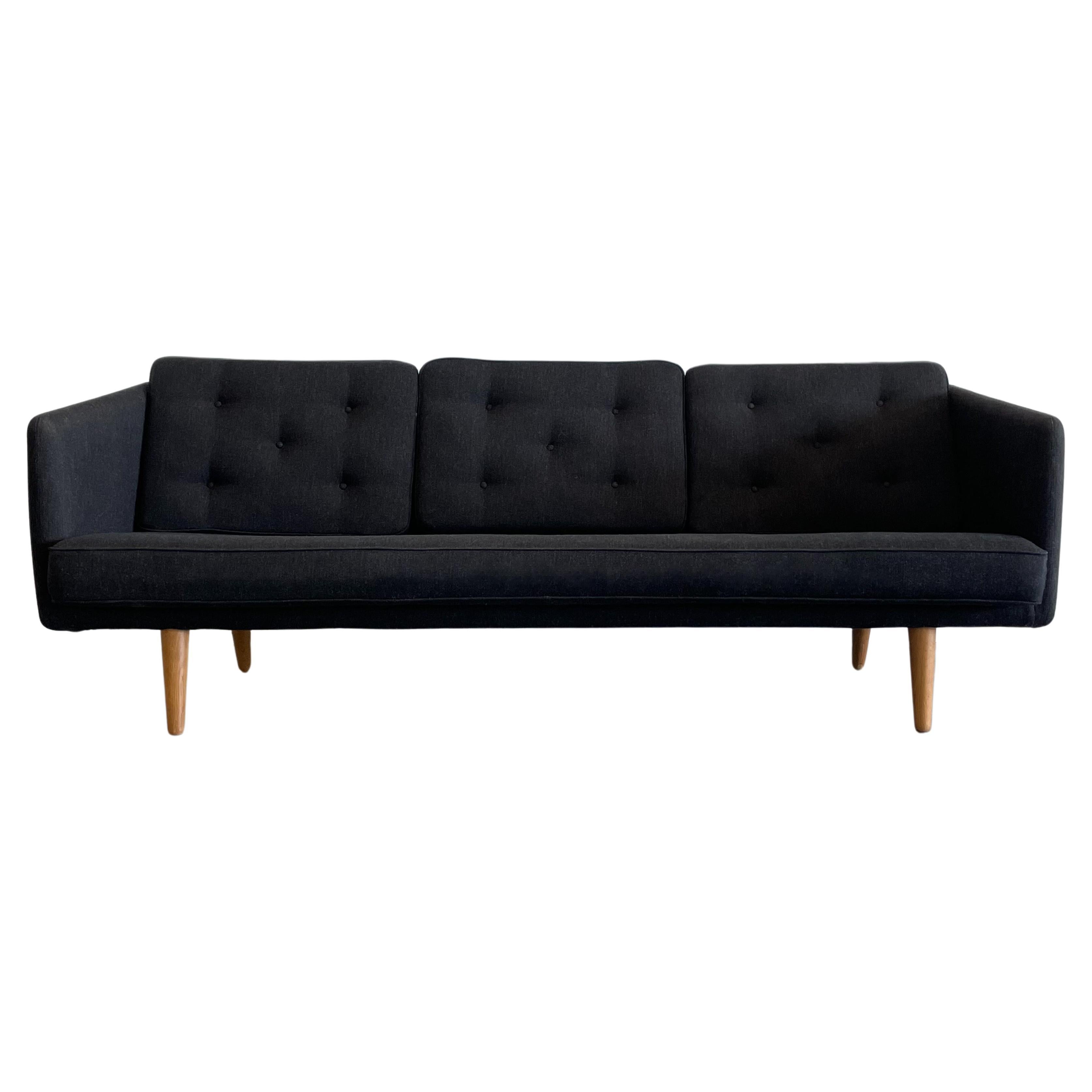 Sofá Borge Mogensen Modelo 201 de lana original para Fredericia, Dinamarca, 1955 en venta
